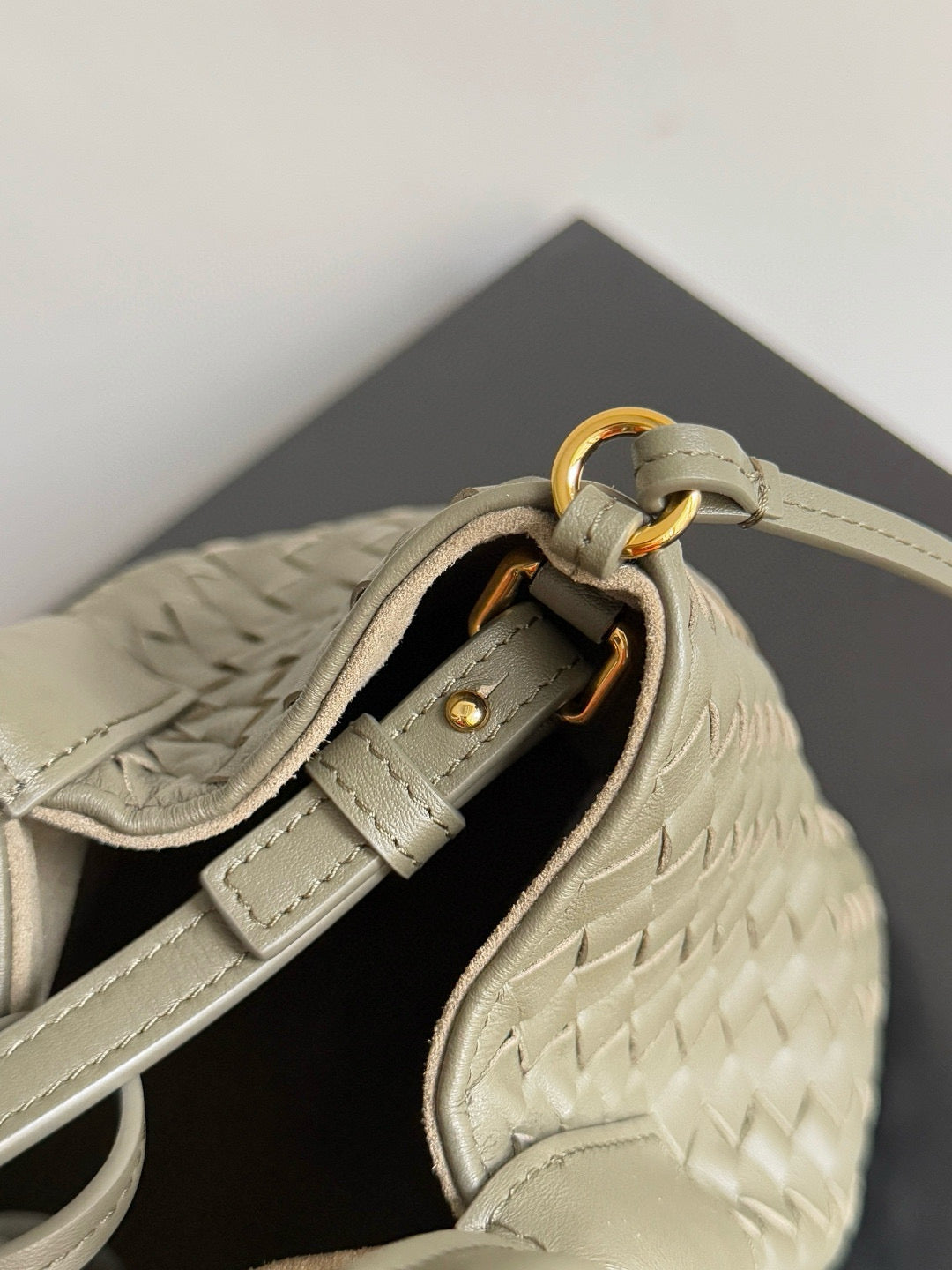 BOTT V SMALL PINACOTECA BAG