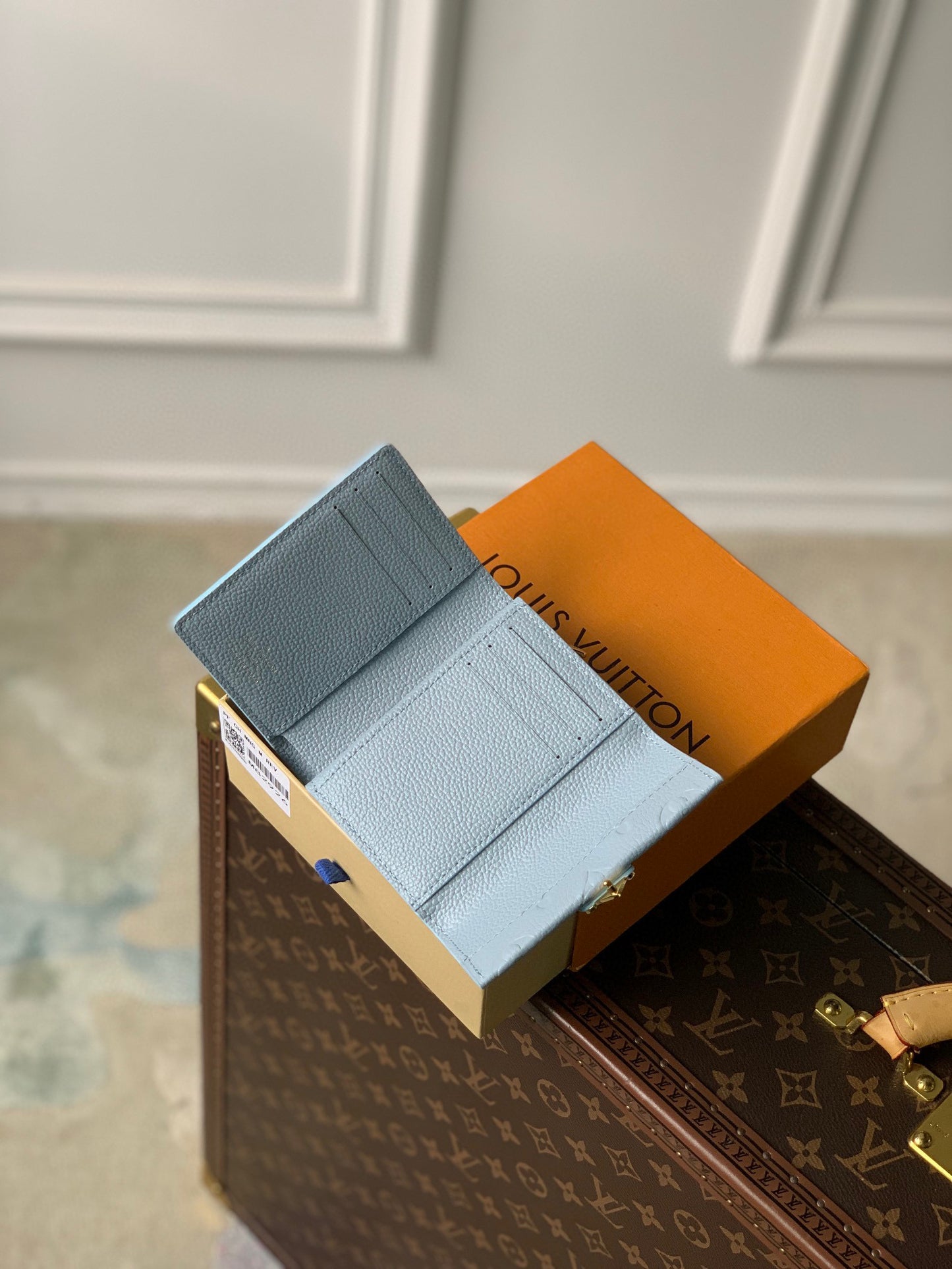 LOU METIS COMPACT WALLET