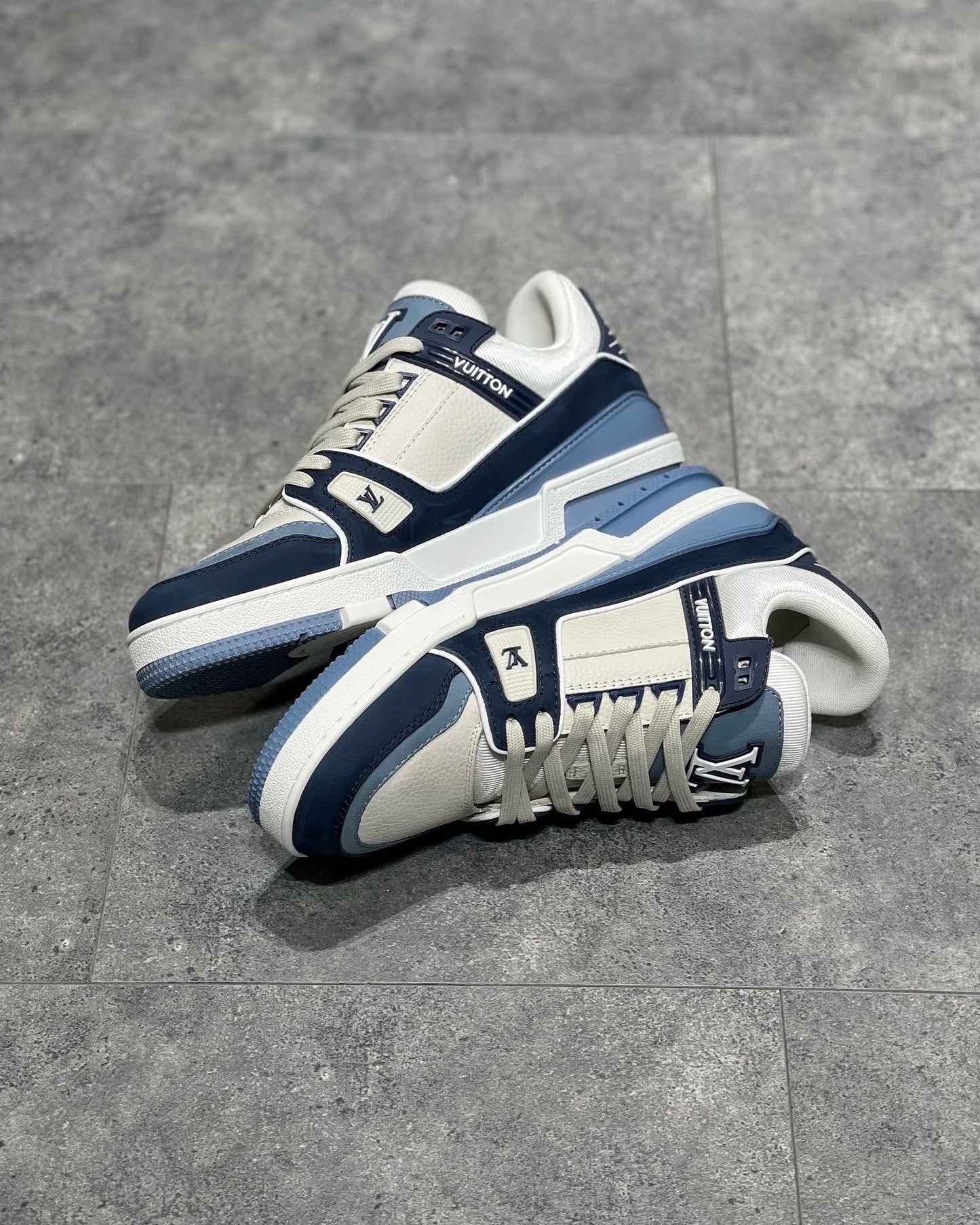 LOU TRAINERS