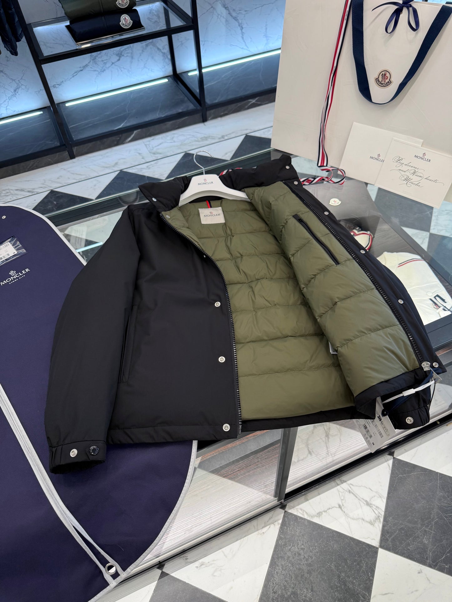 MONC EPINE JACKET