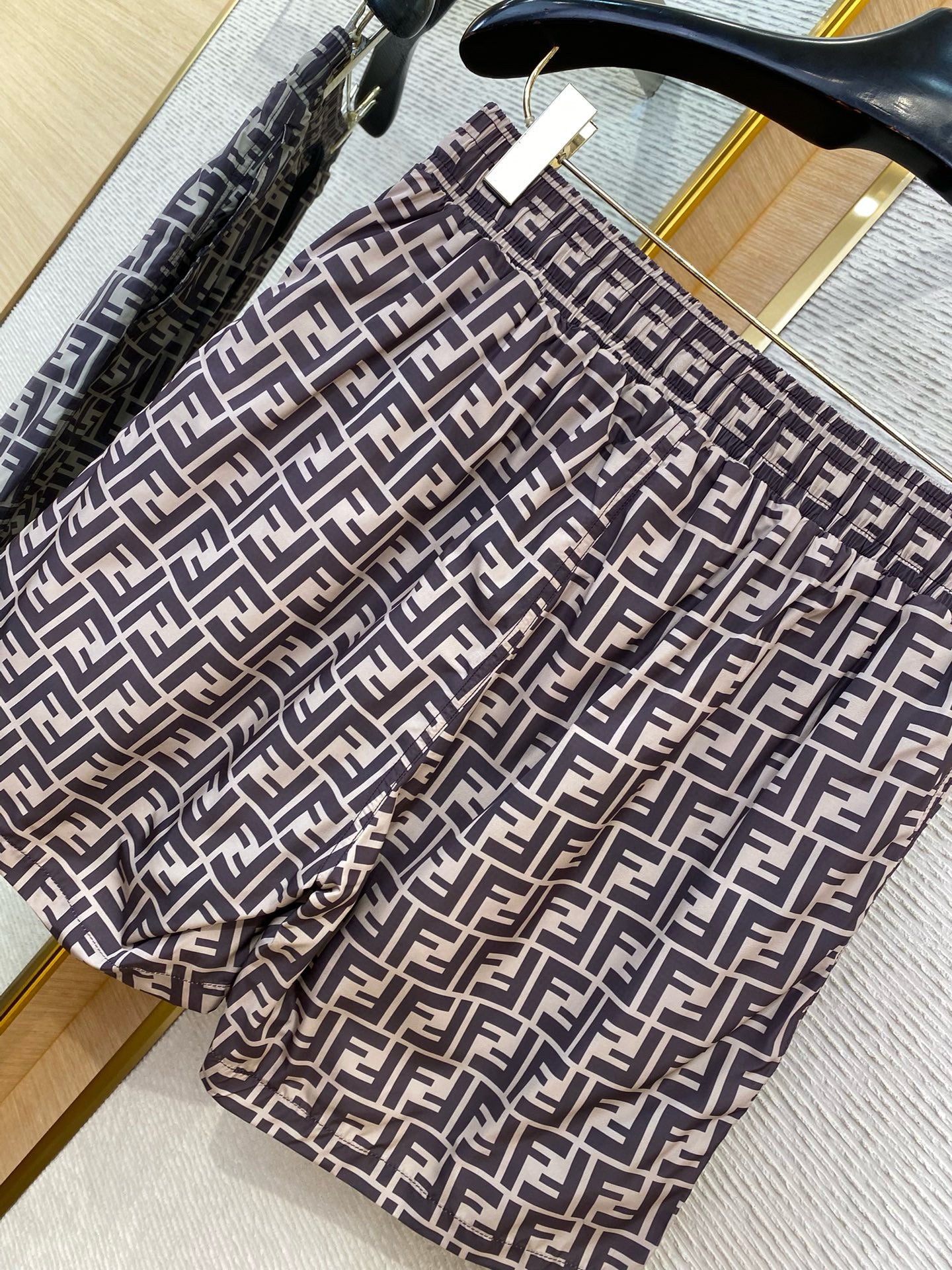 FEN SHORTS