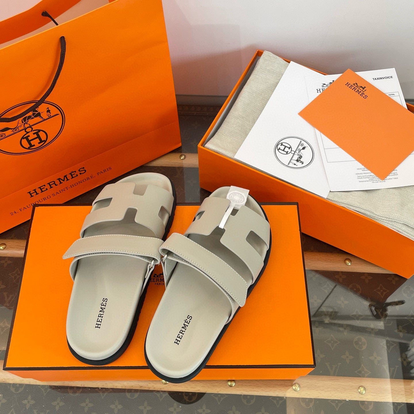 HERM CHYPRE SANDALS