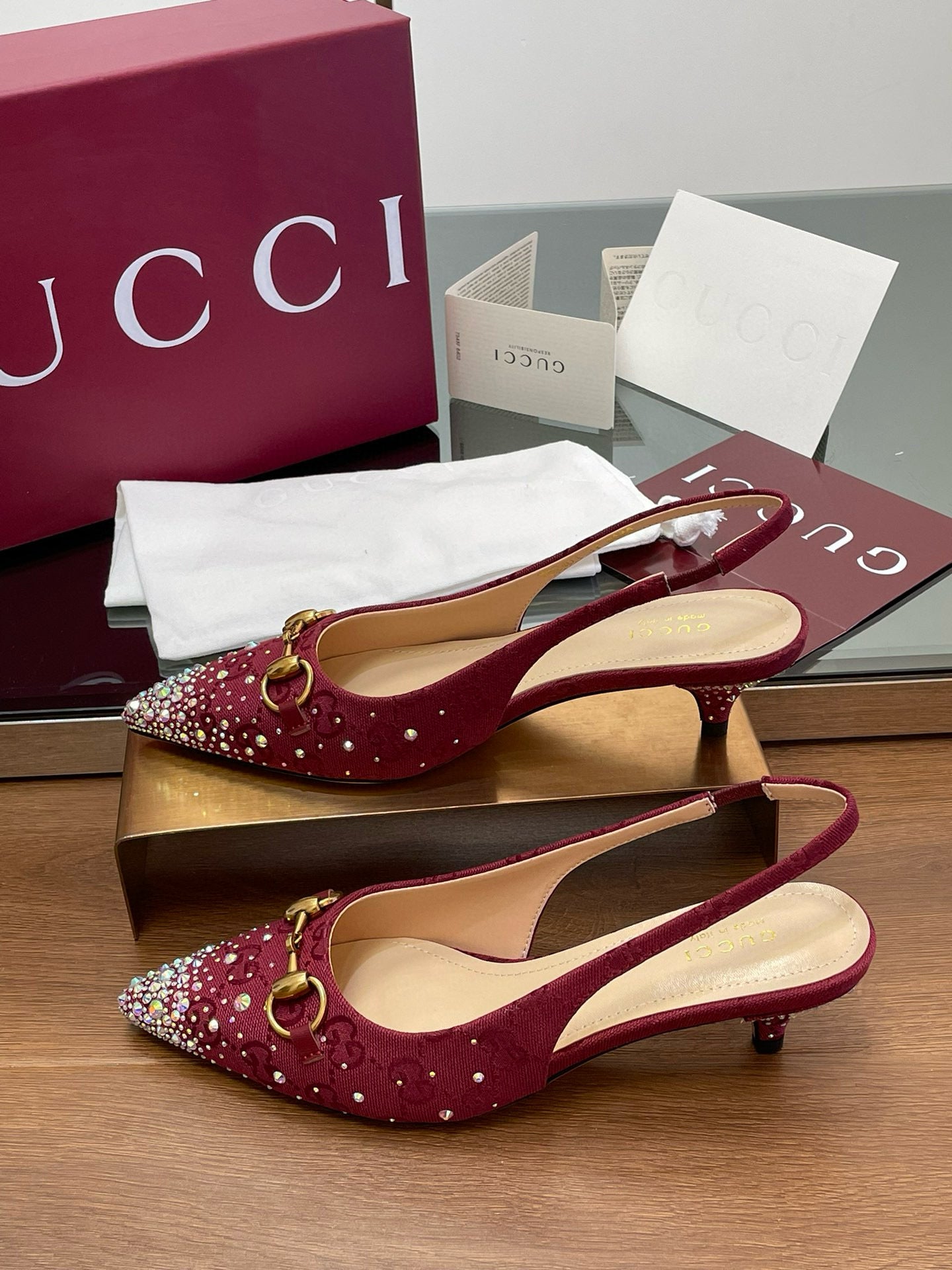 GG HEELS