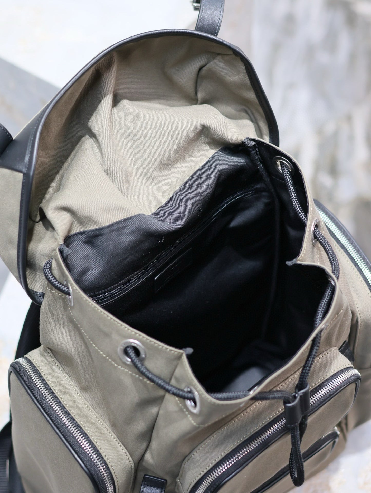 SL CITY MULTI POCKET BACKPACK
