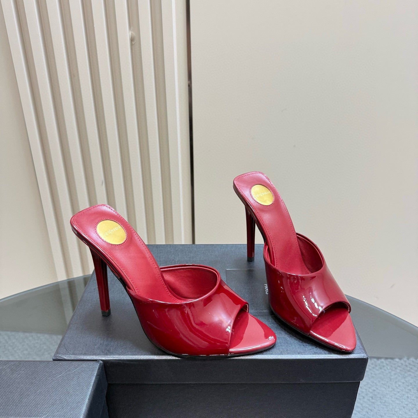 SL HEELS