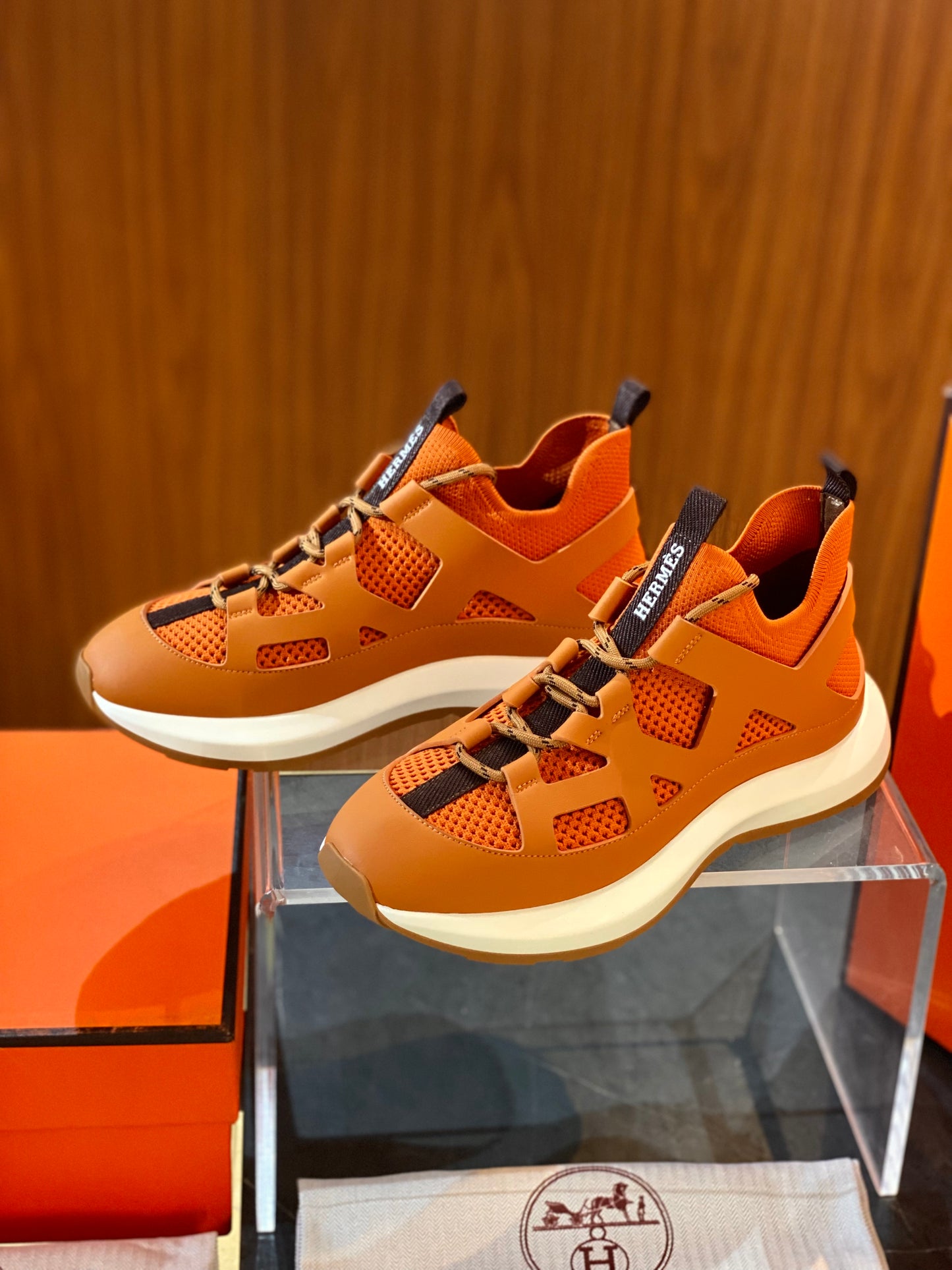 HERM KATANA SNEAKERS
