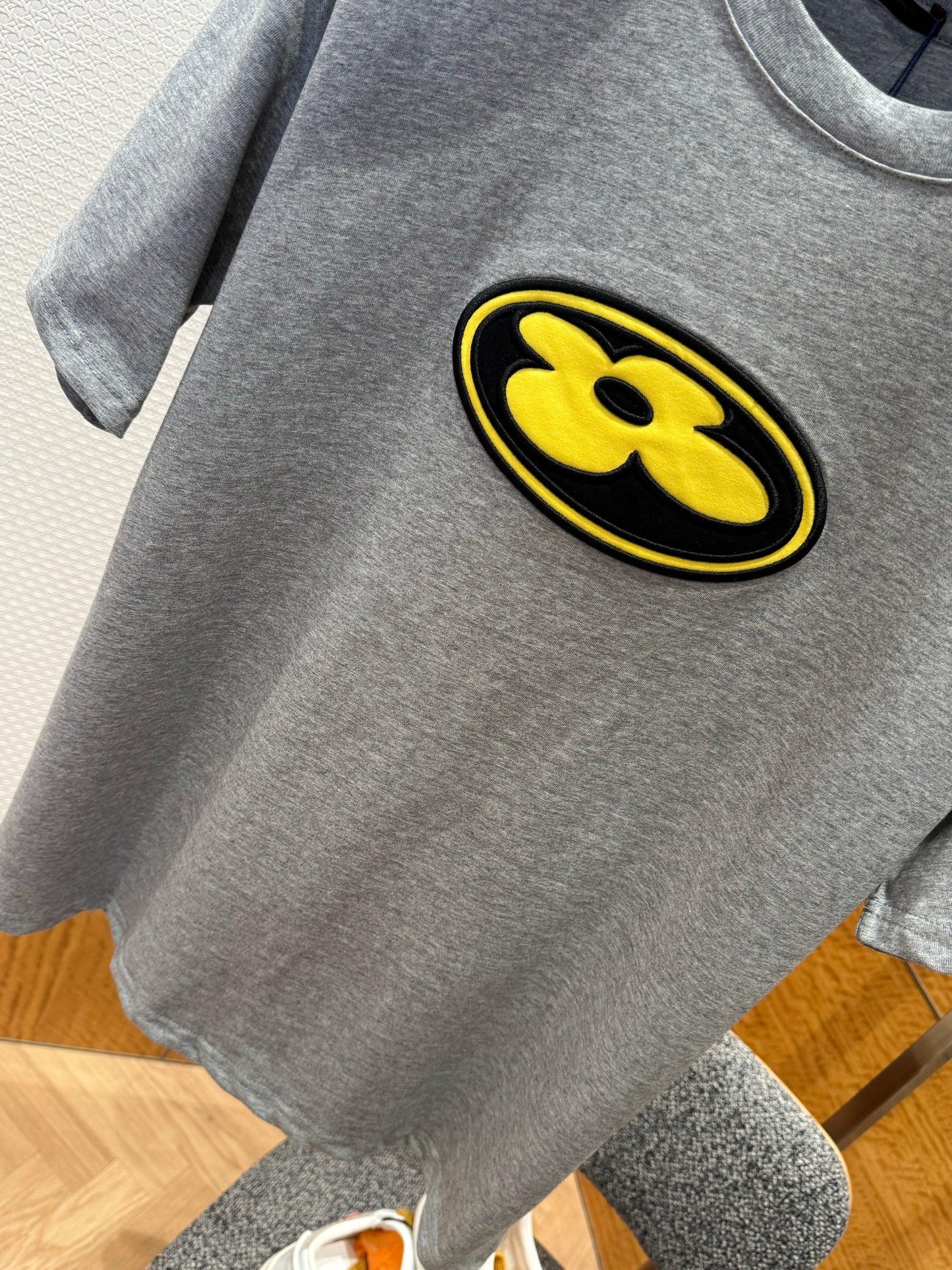 LOU T-SHIRT