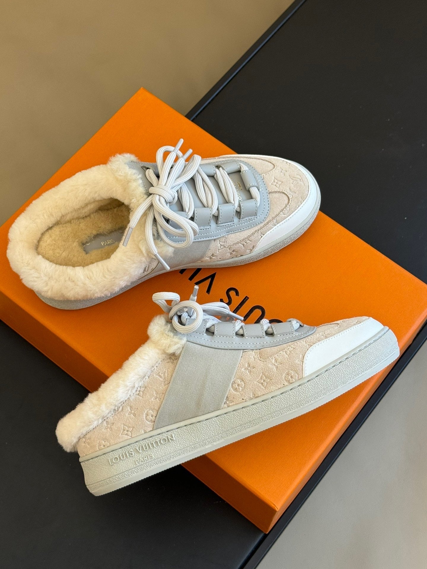 LOU OPEN BACK SNEAKERS