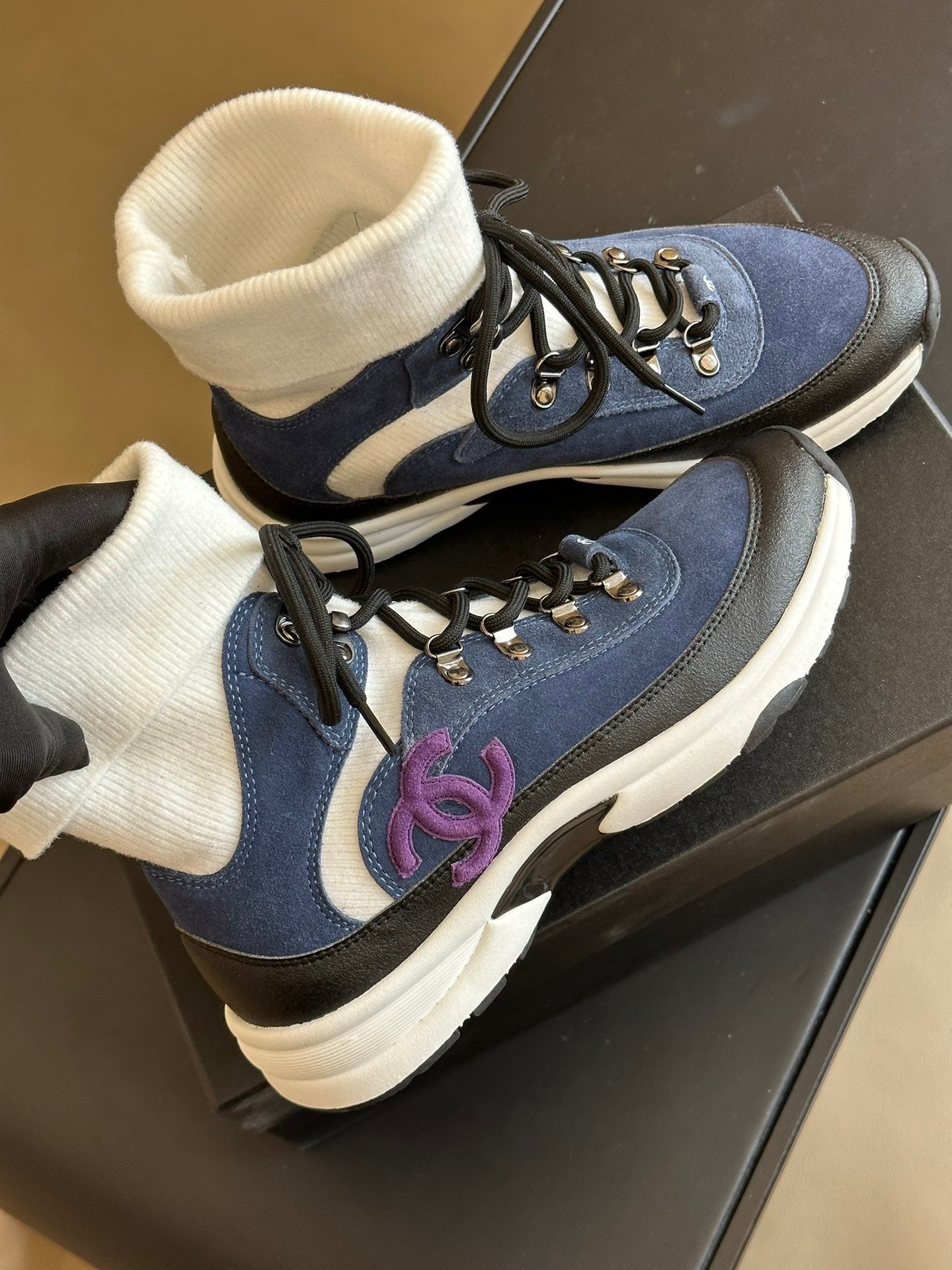 CC TRAINERS