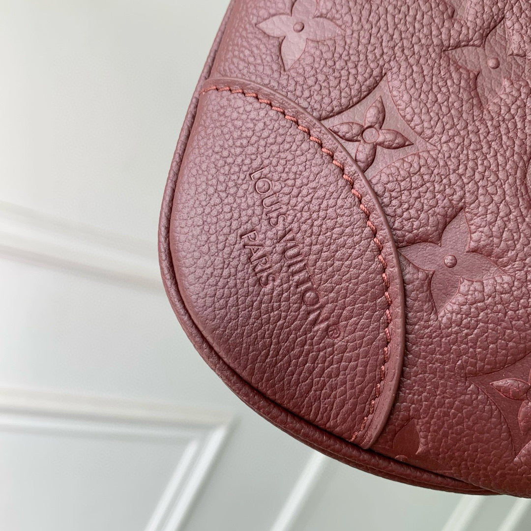 LOU BOULOGNE PM BAG