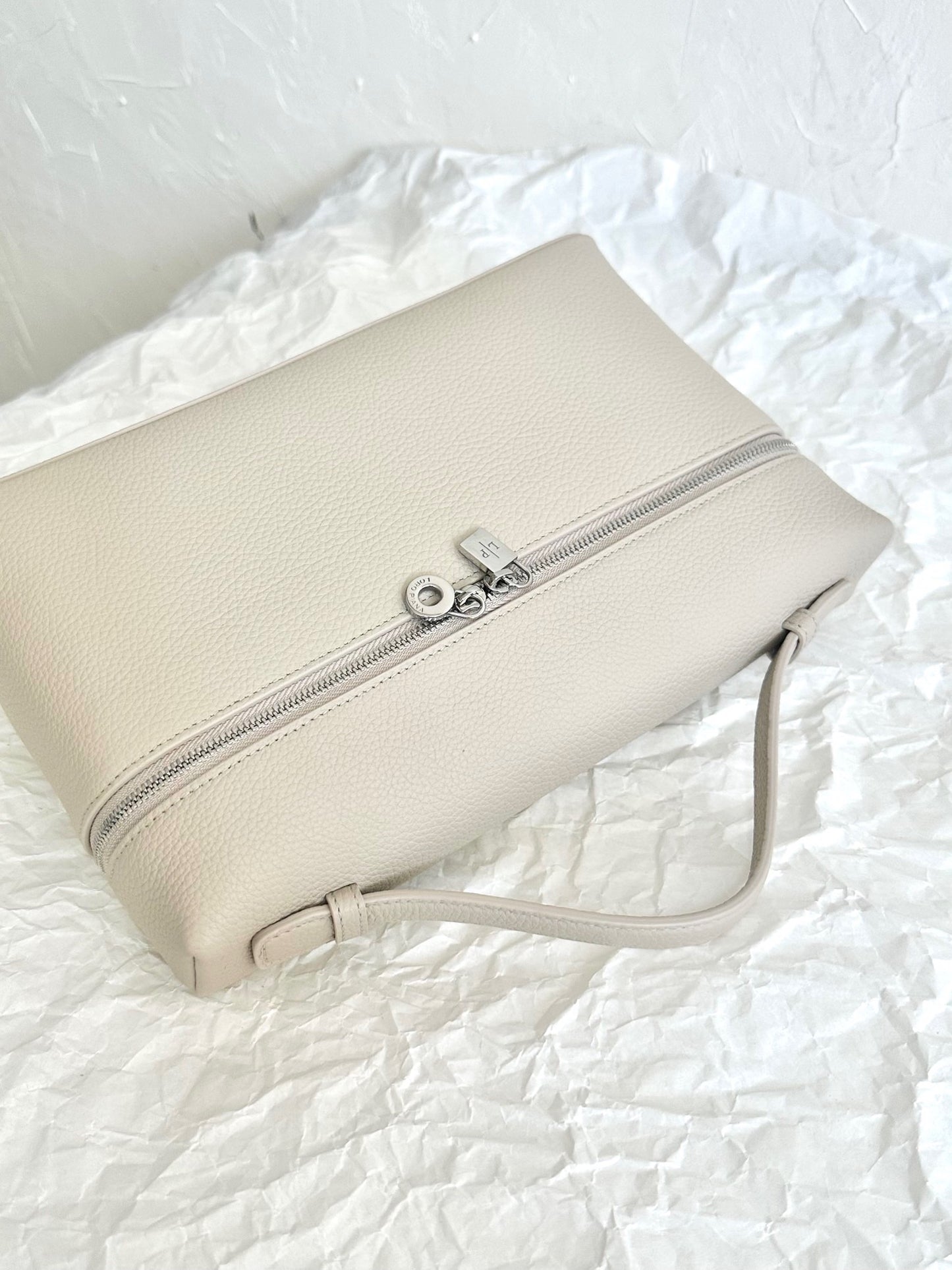 LORO P EXTRA POUCH L27