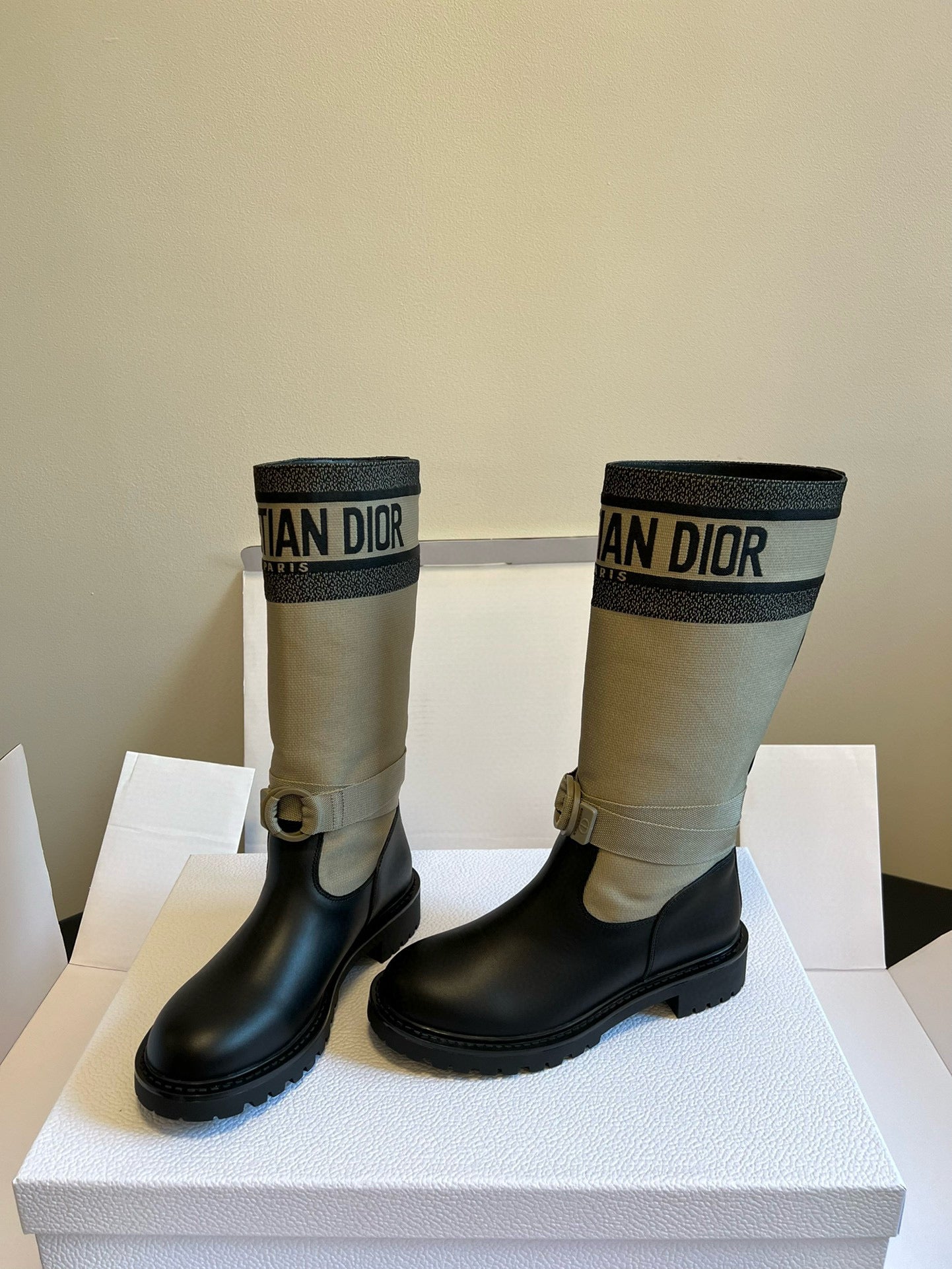 CD BOOTS