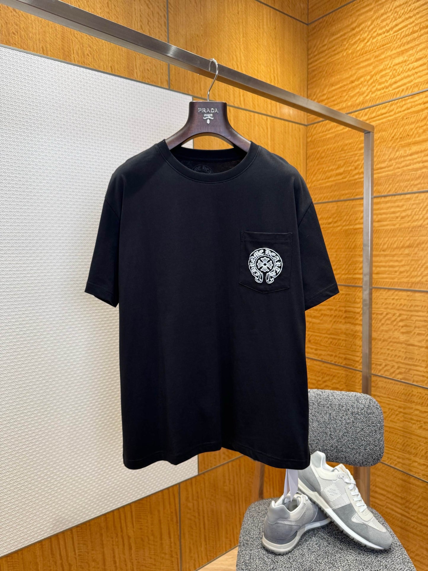 CHROME H T-SHIRT
