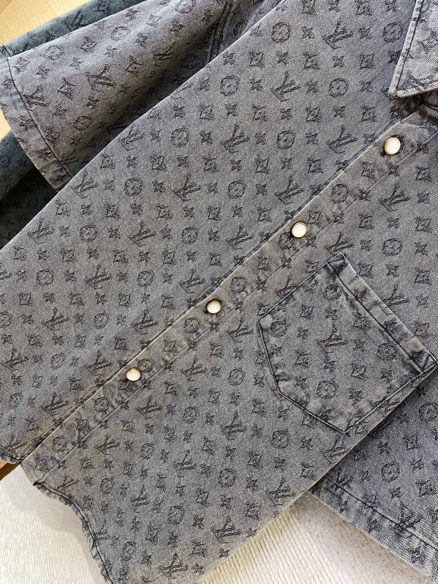 LOU DENIM SHIRT