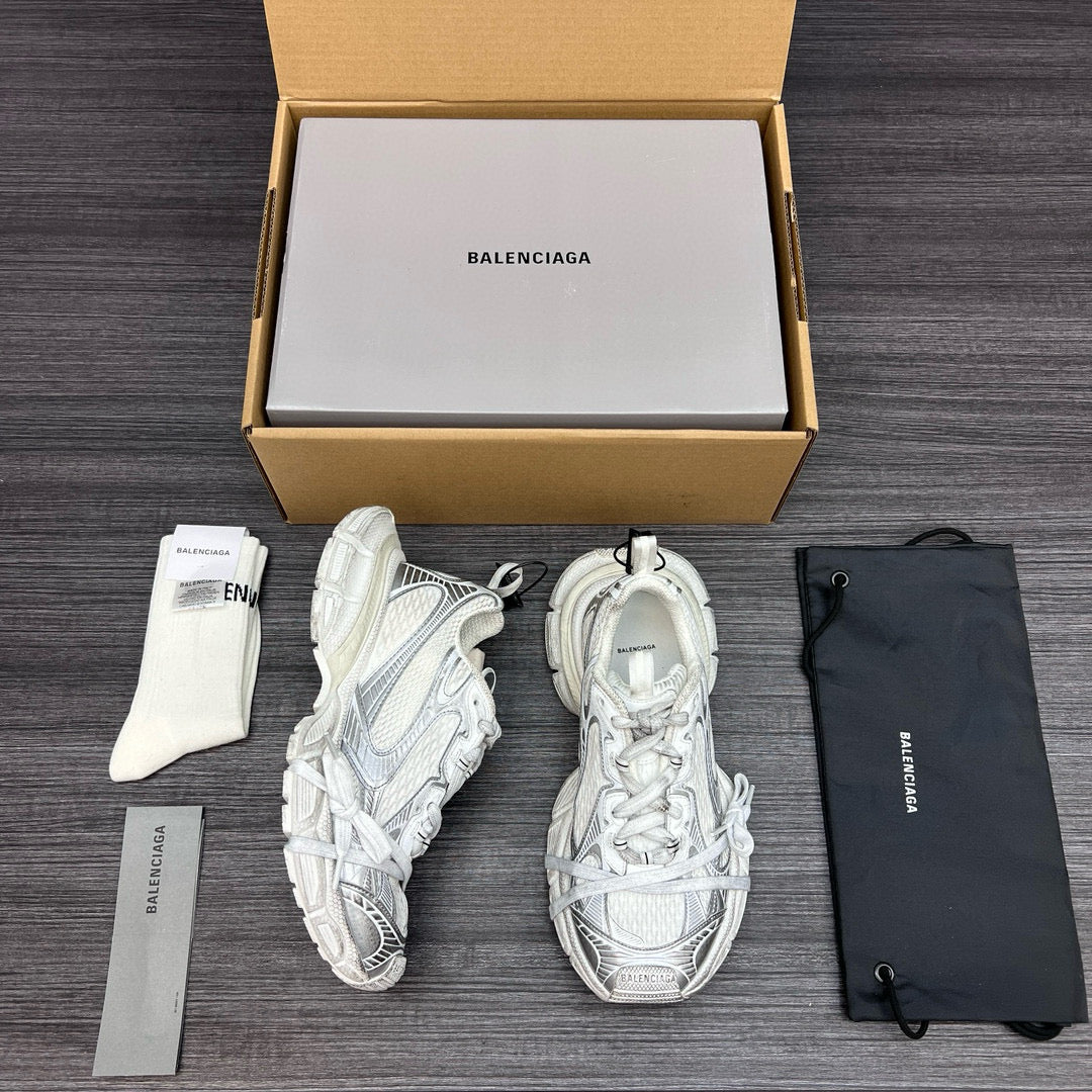 BAL 3XL TRAINERS