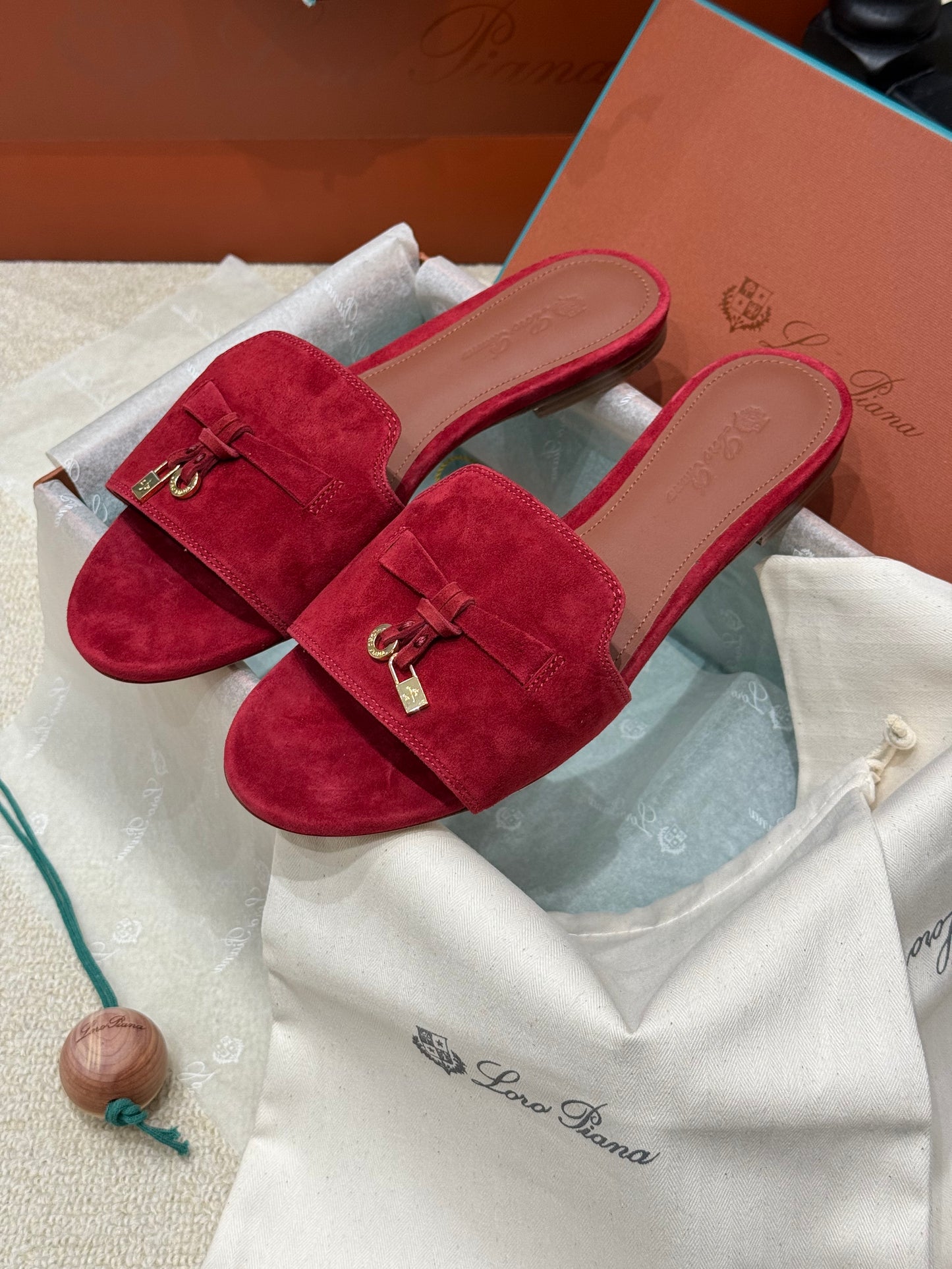 LORO P SUMMER CHARM SLIPPER
