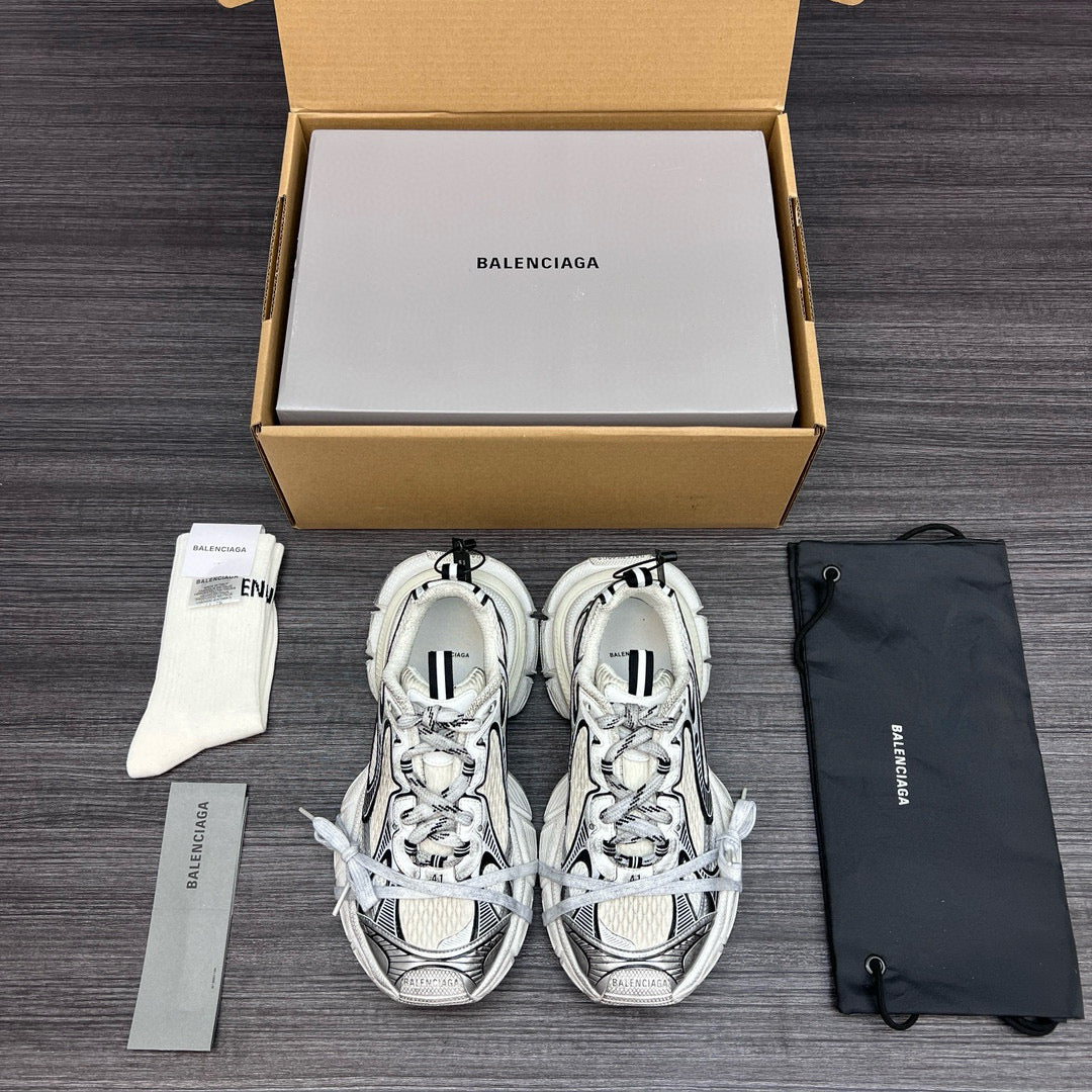 BAL 3XL TRAINERS