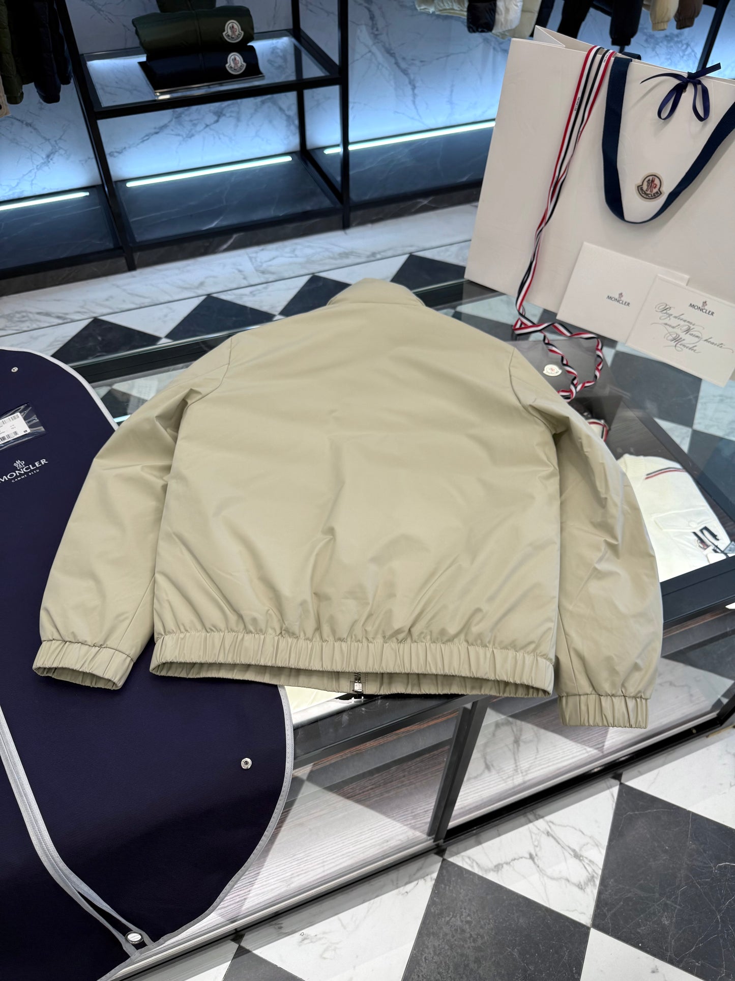 MONC LUSERNA JACKET