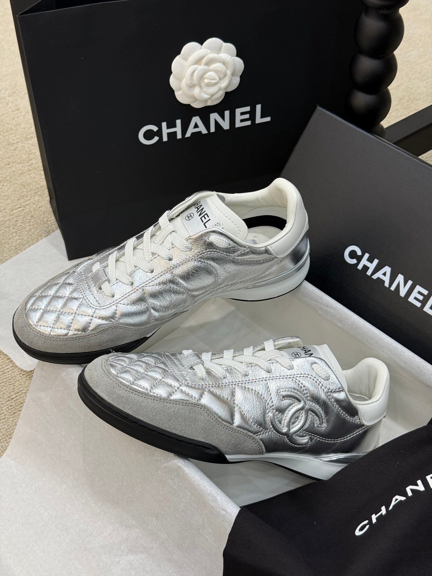 CC SNEAKER