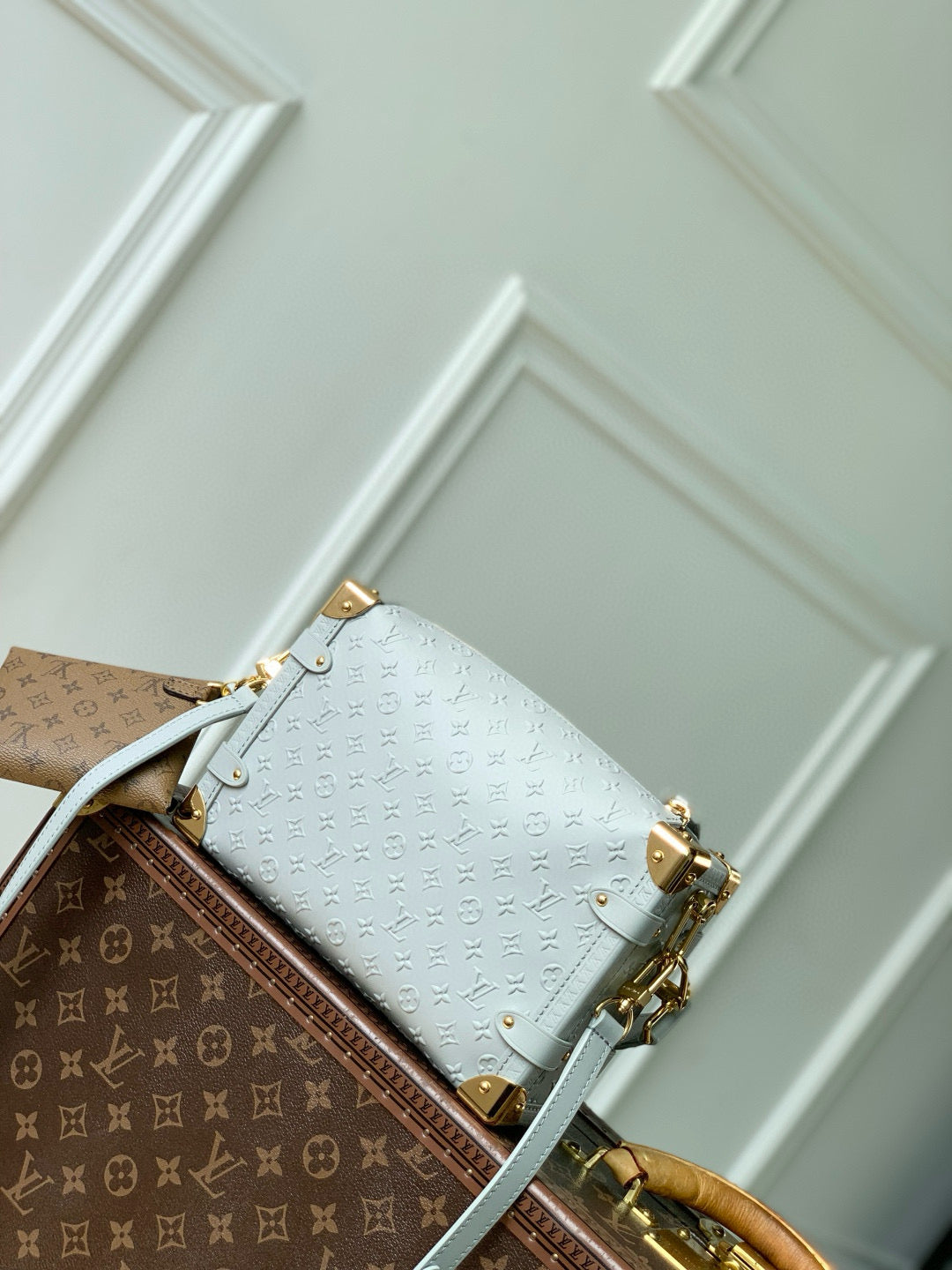 LOU SIDE TRUNK MM BAG