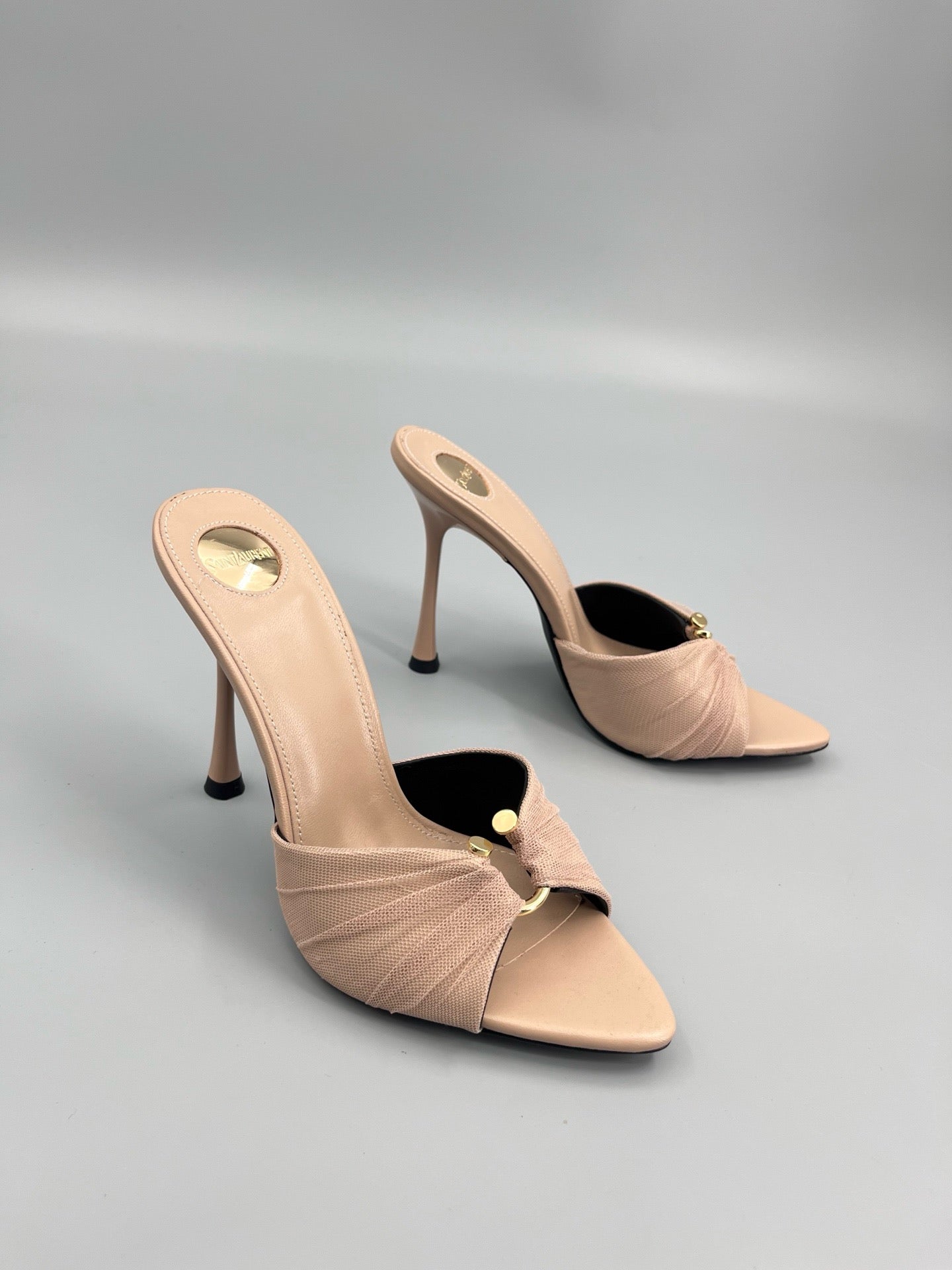 SL HEELS
