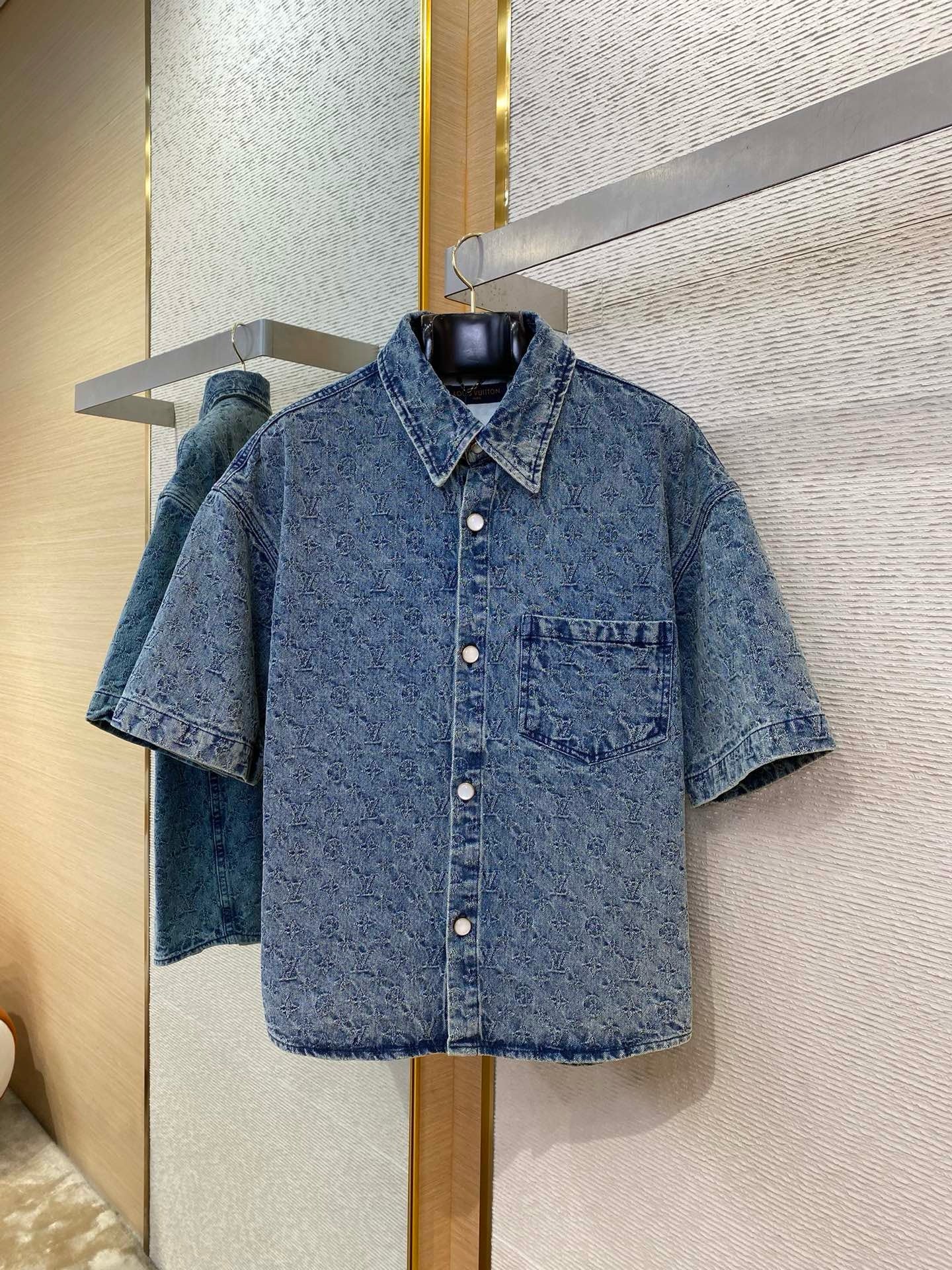 LOU DENIM SHIRT