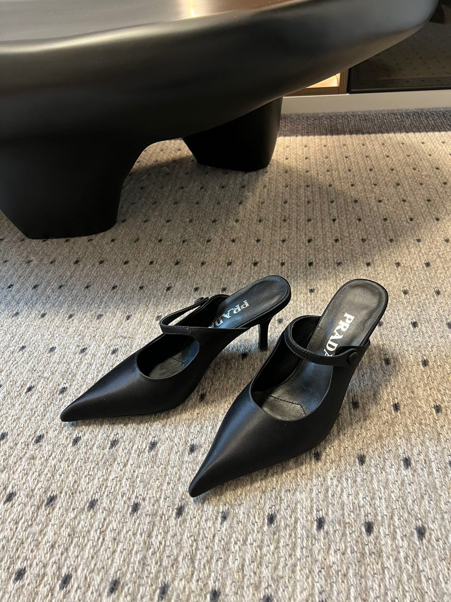 PD HEELS