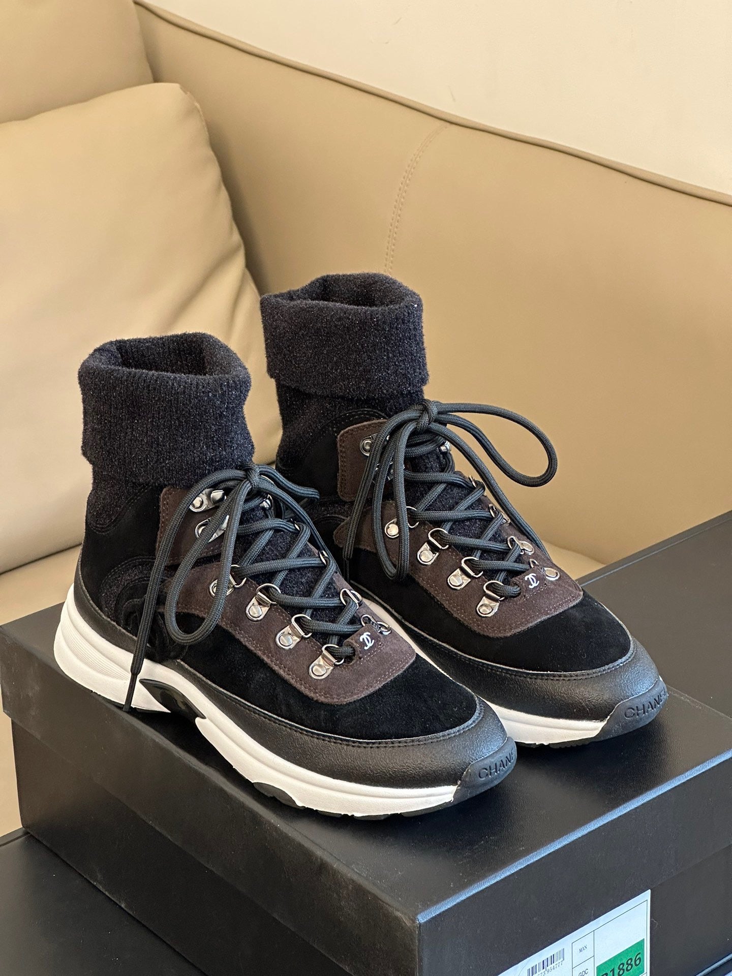 CC TRAINERS