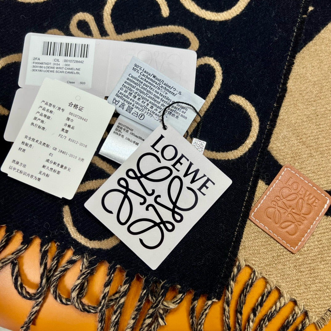 LOEW SCARF