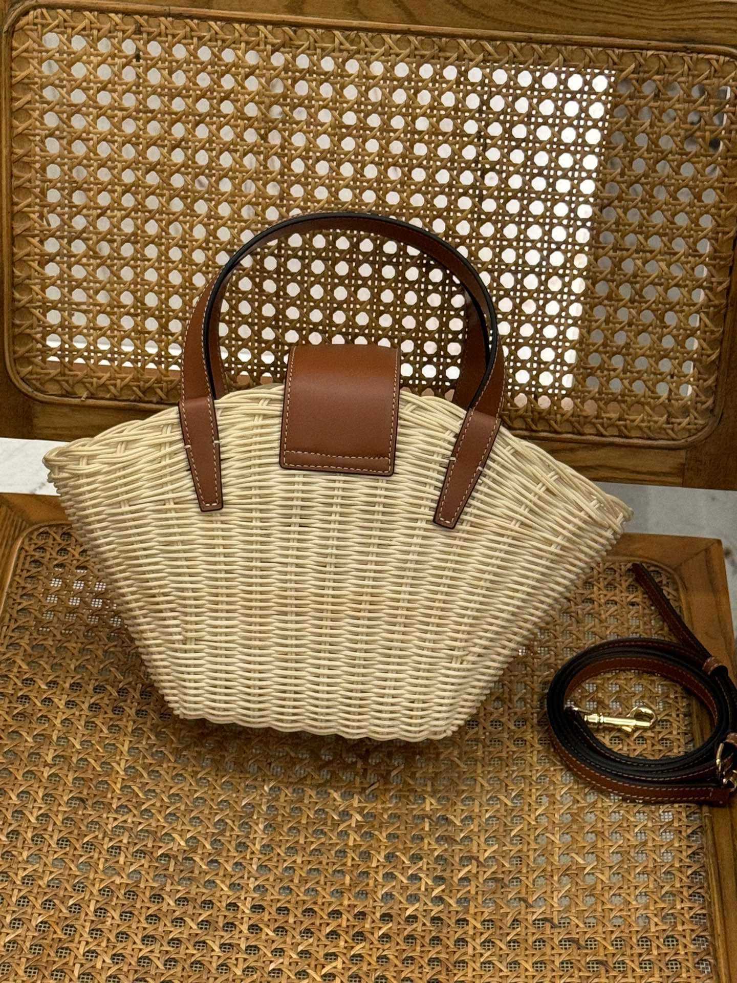 CEL TEEN COUFFIN BAG