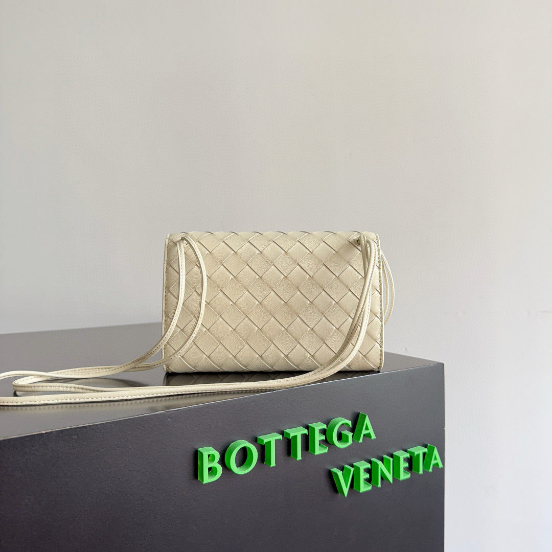 BOTT V ANDIAMO POUCH