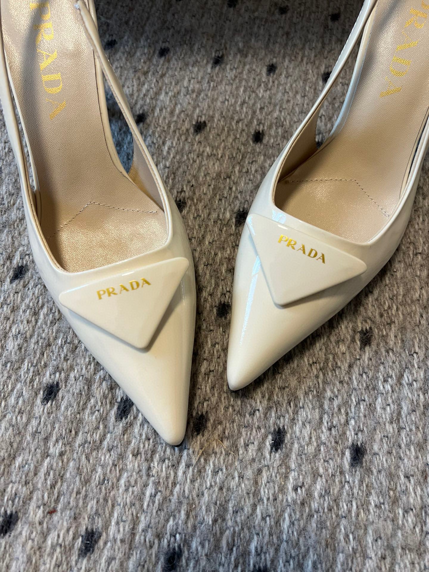 PD HEELS
