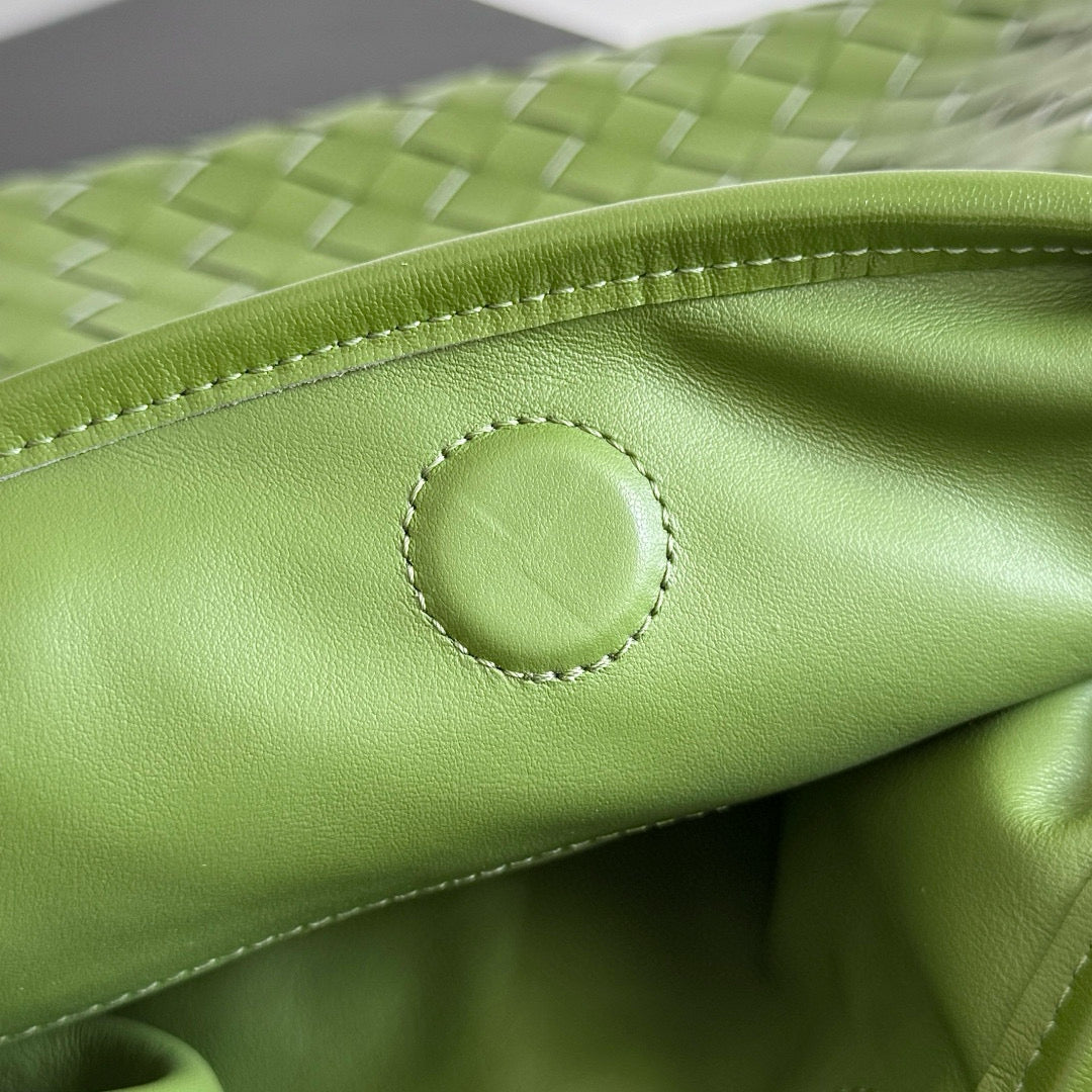 BOTT V SMALL HOP BAG