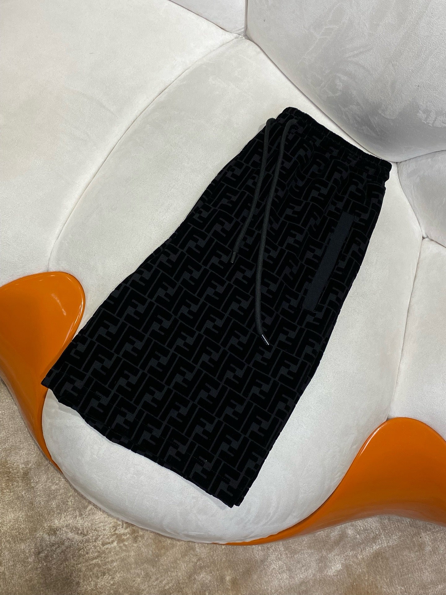 FEN SHORTS