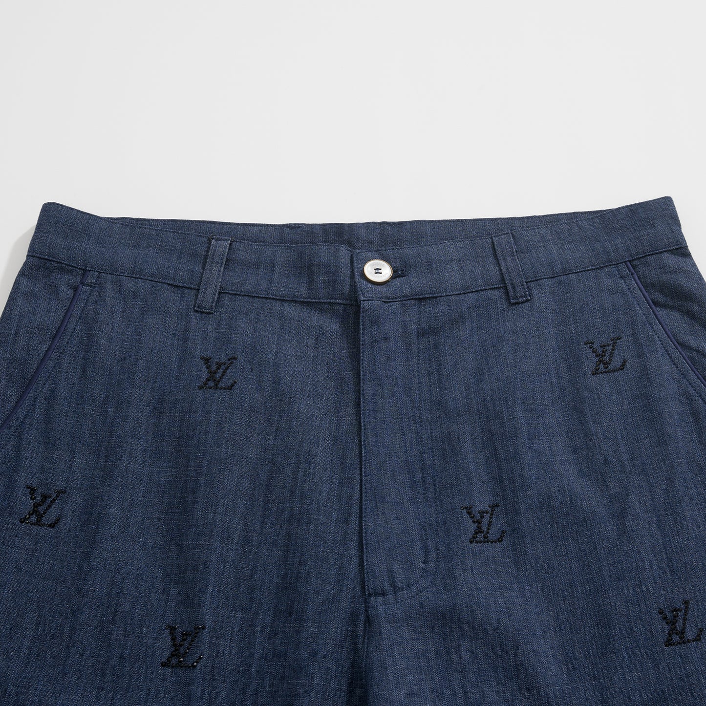 LOU JEANS