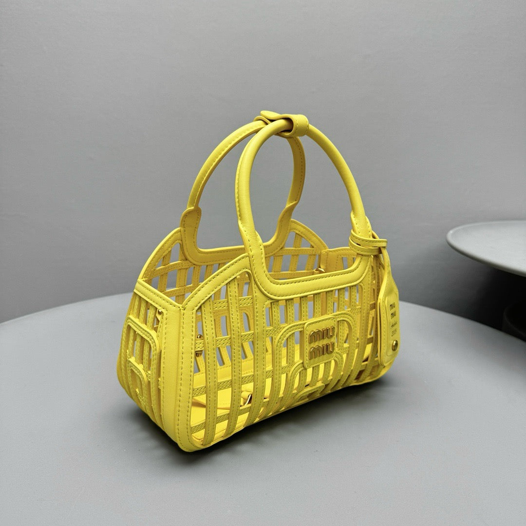 MIU M LEATHER BASKET BAG