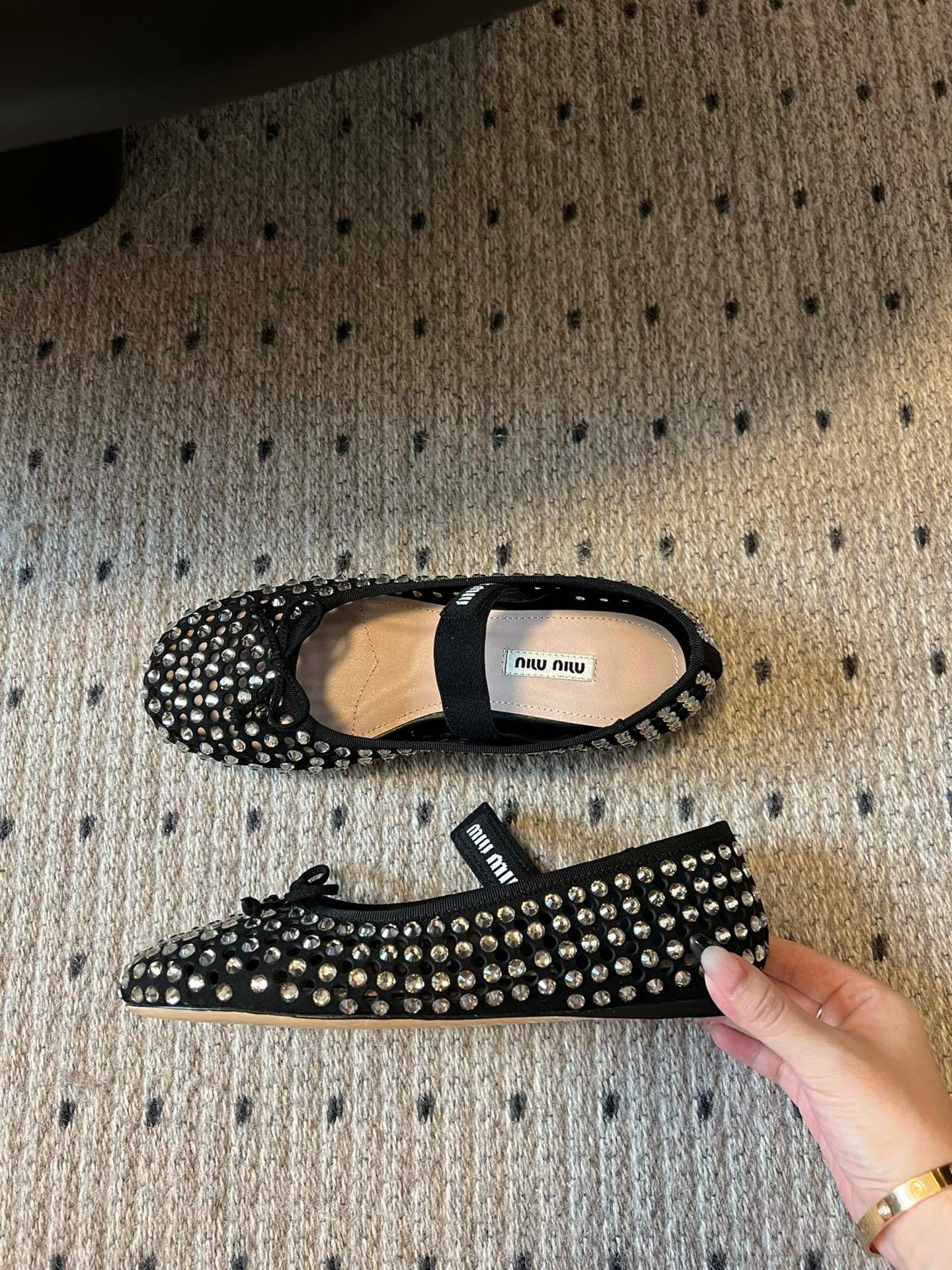 MIU M BALLET FLATS