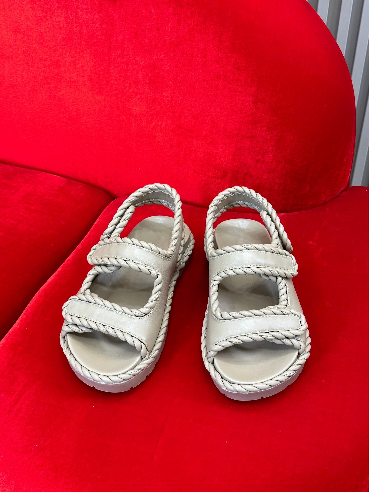 BV SANDALS