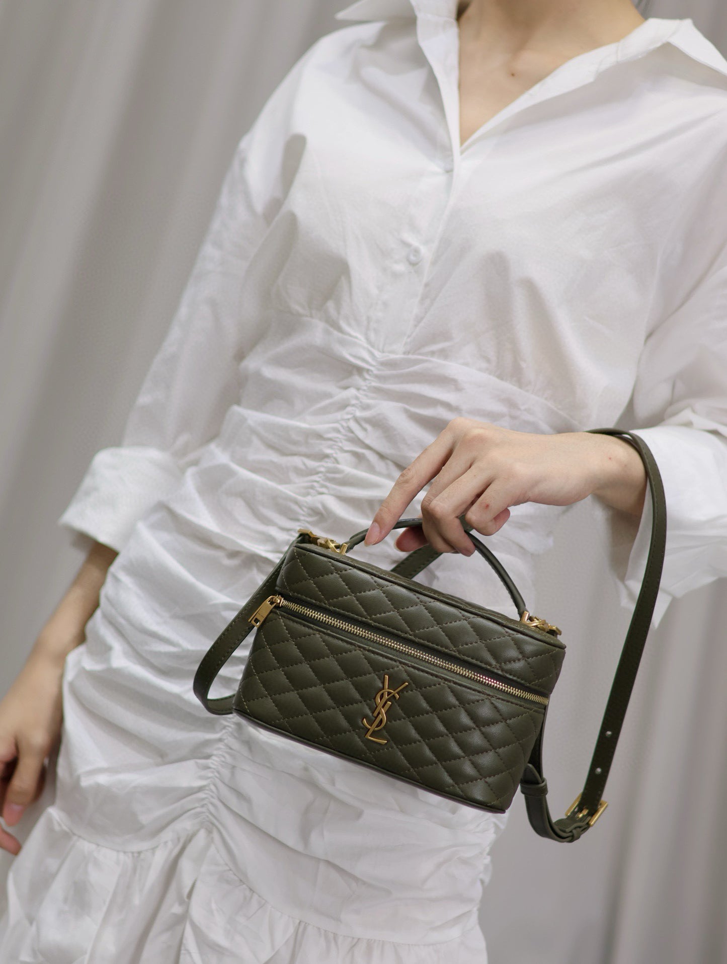 SL GABY VANITY BAG