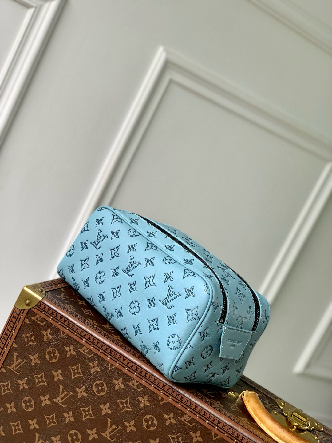 LOU DOPP KIT TOILETRY BAG