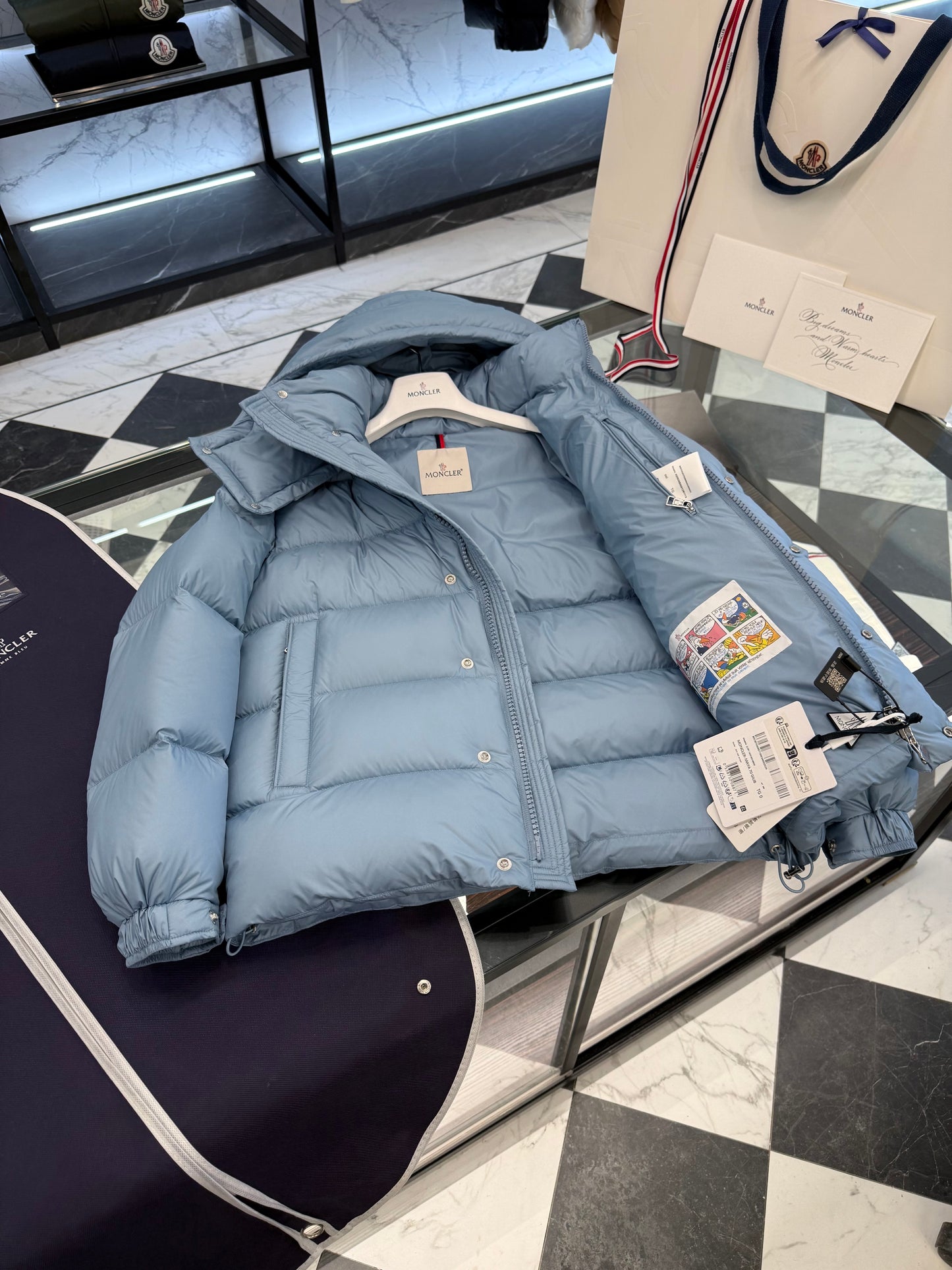MONC MAYA 70 JACKET