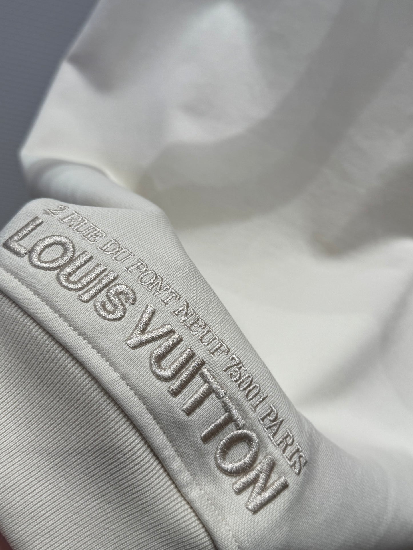 LOU JUMPER