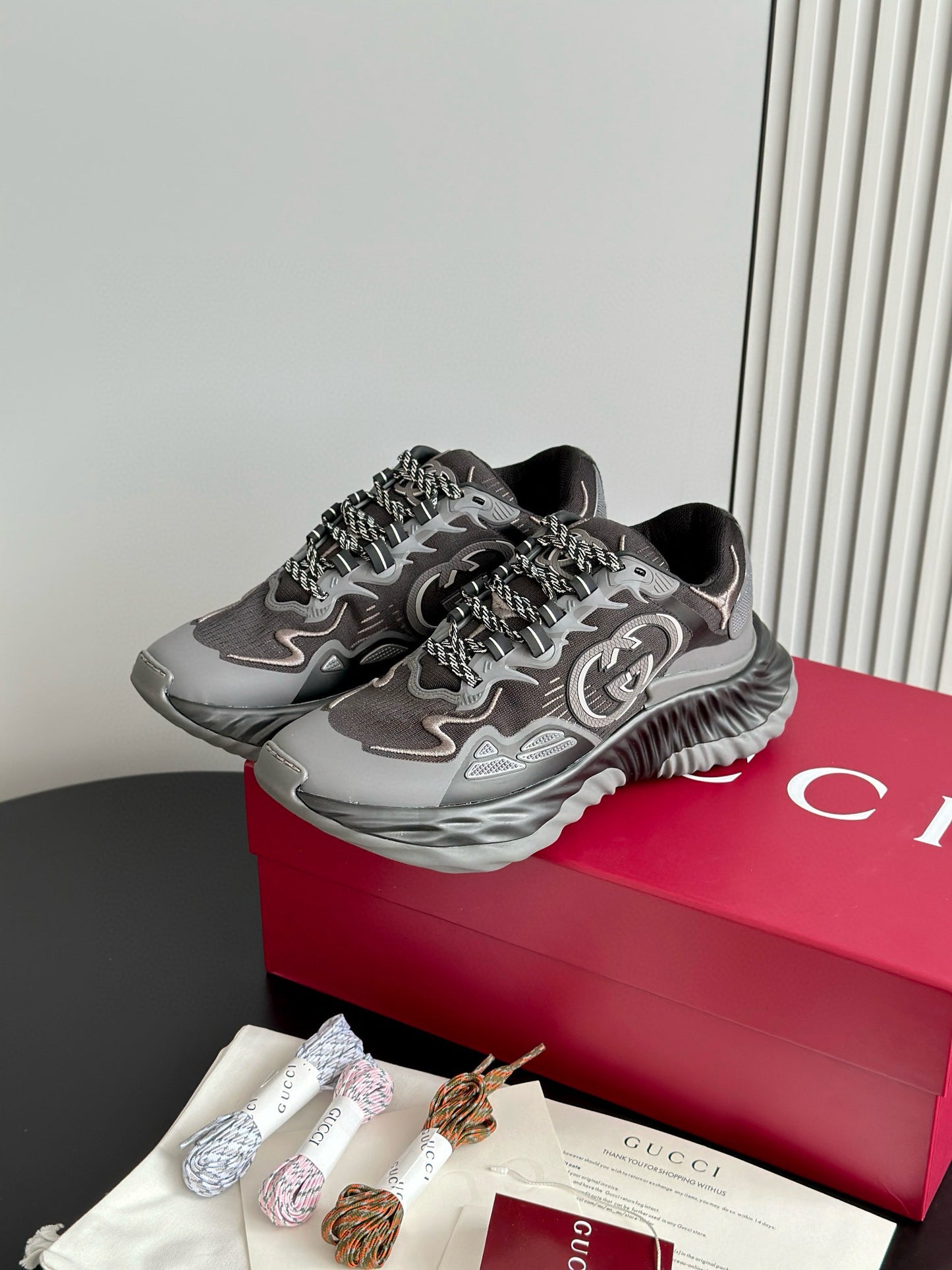 GG RIPPLE TRAINERS