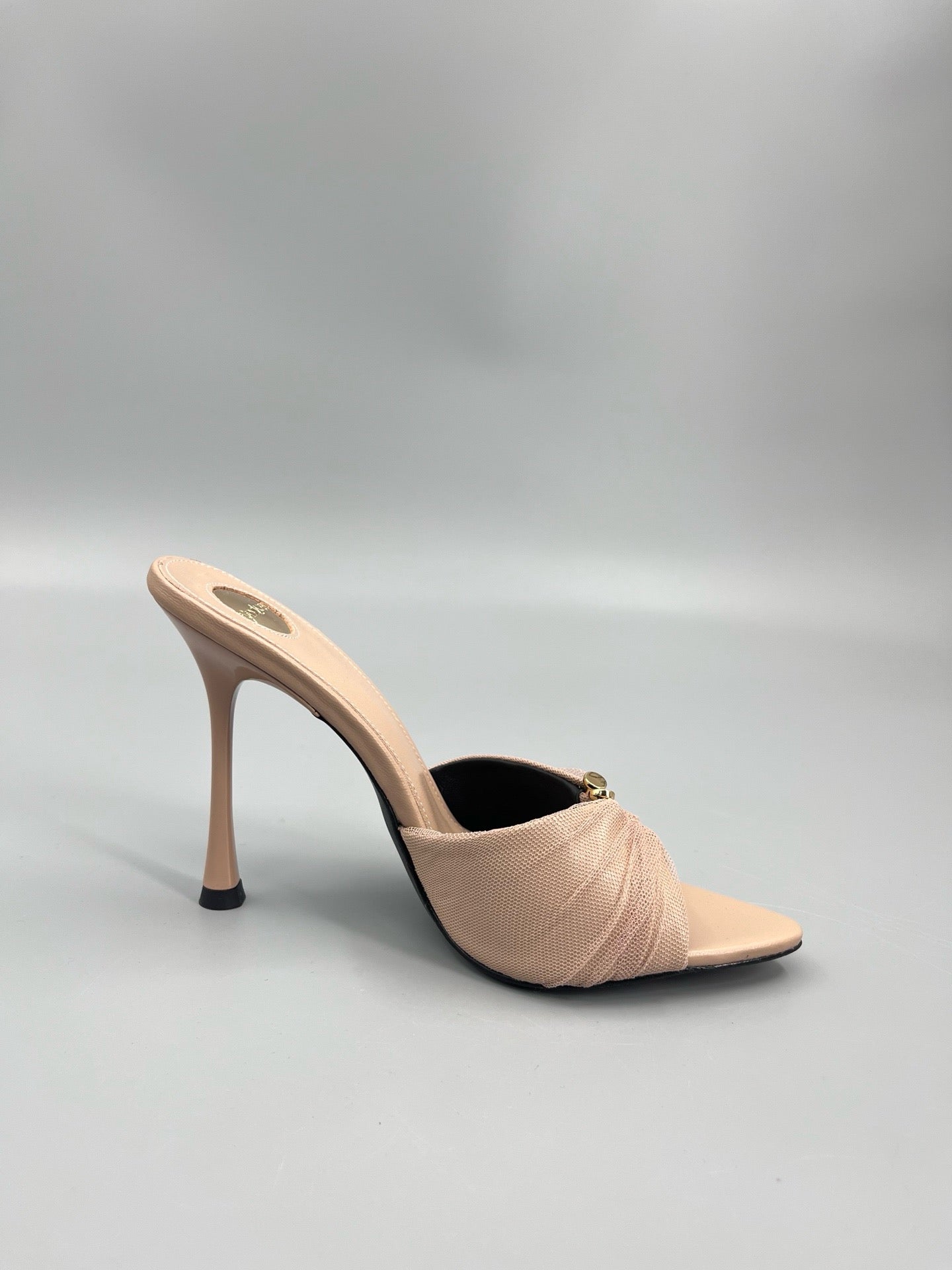 SL HEELS