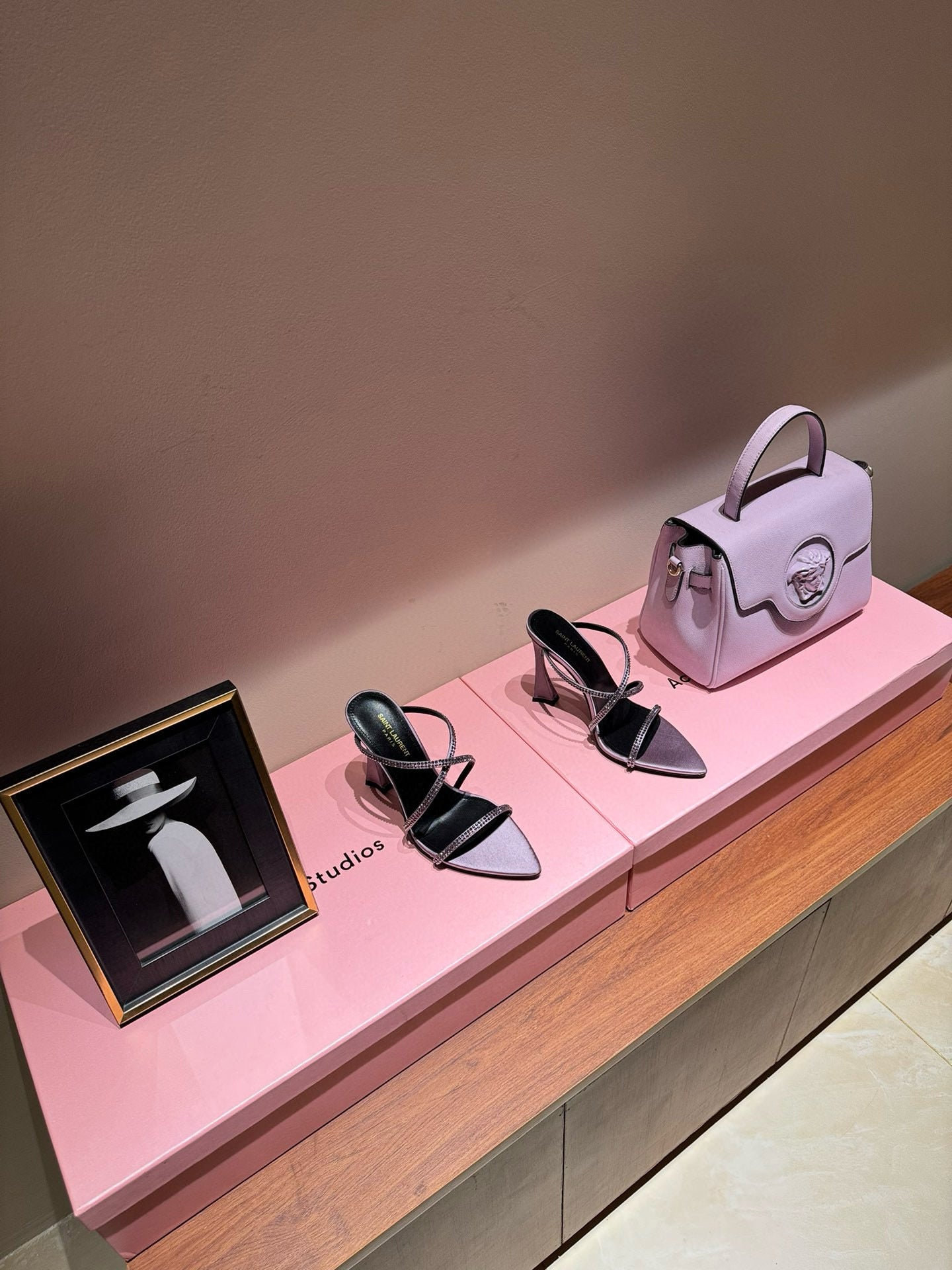 SL HEELS