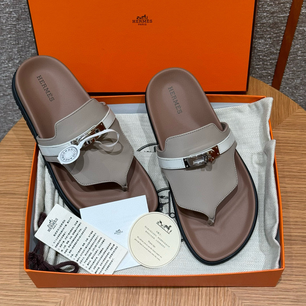 HERM EMPIRE SANDALS