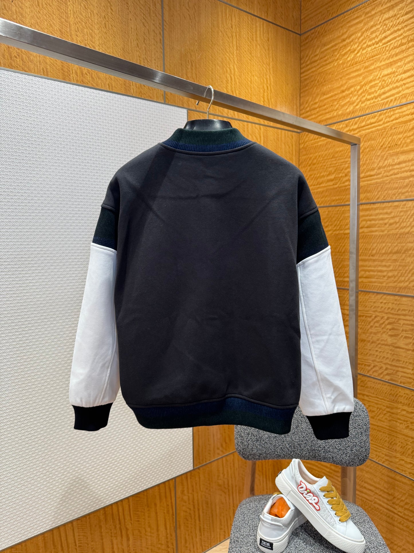 LOU JACKET