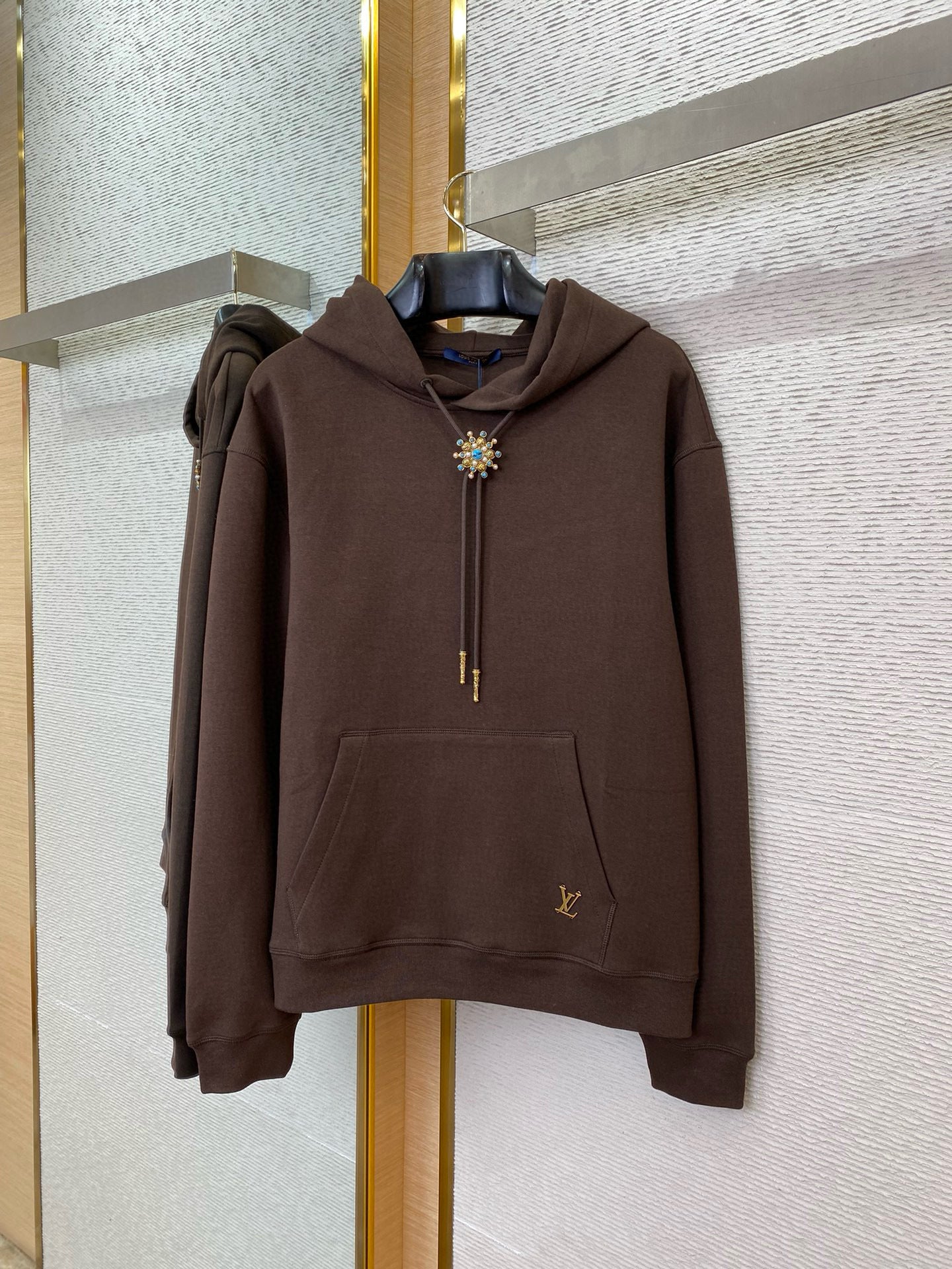 LOU HOODIE