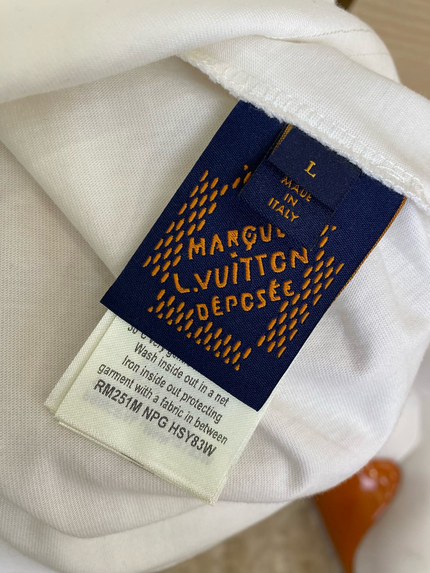LOU T-SHIRT