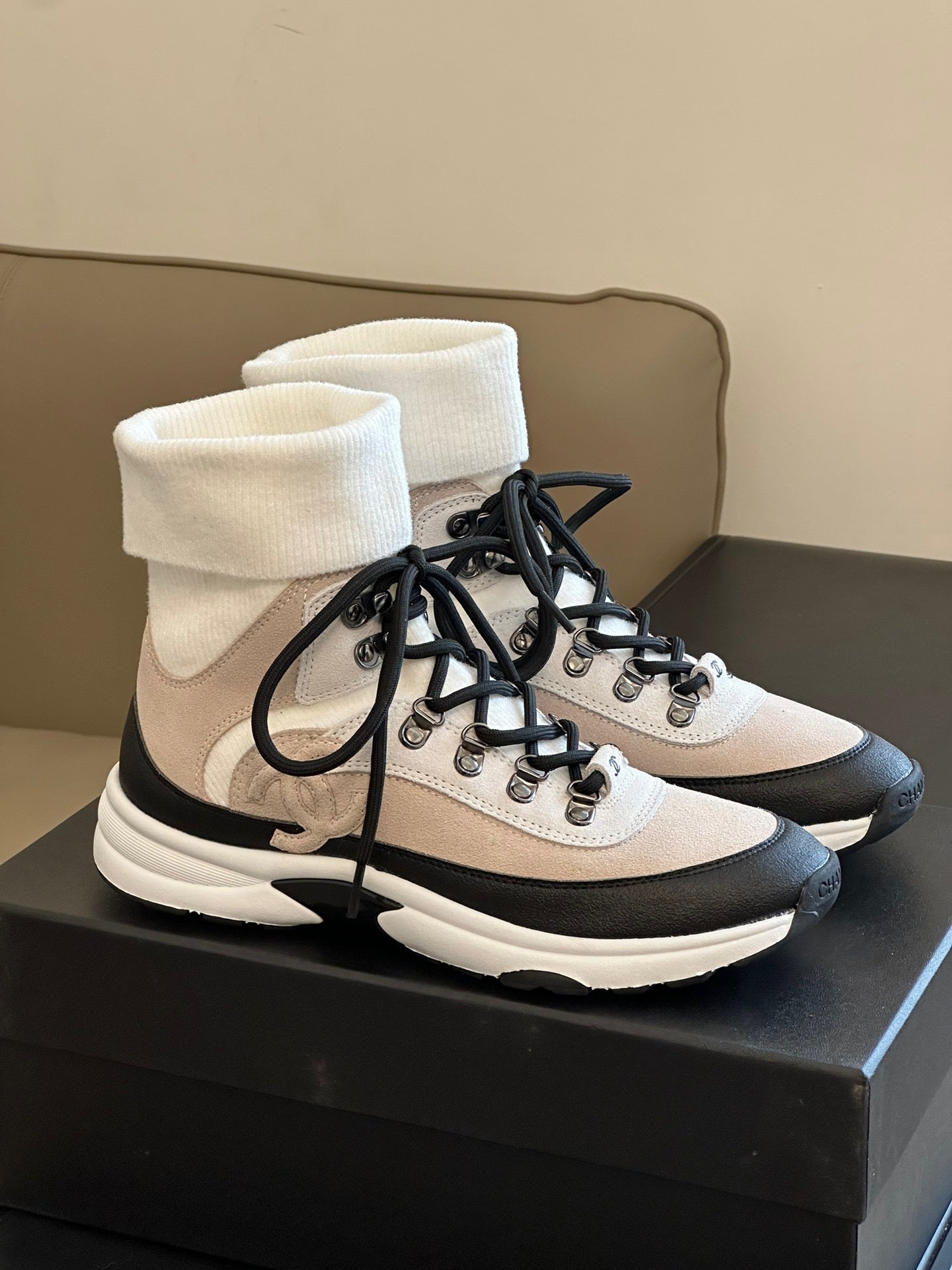 CC TRAINERS